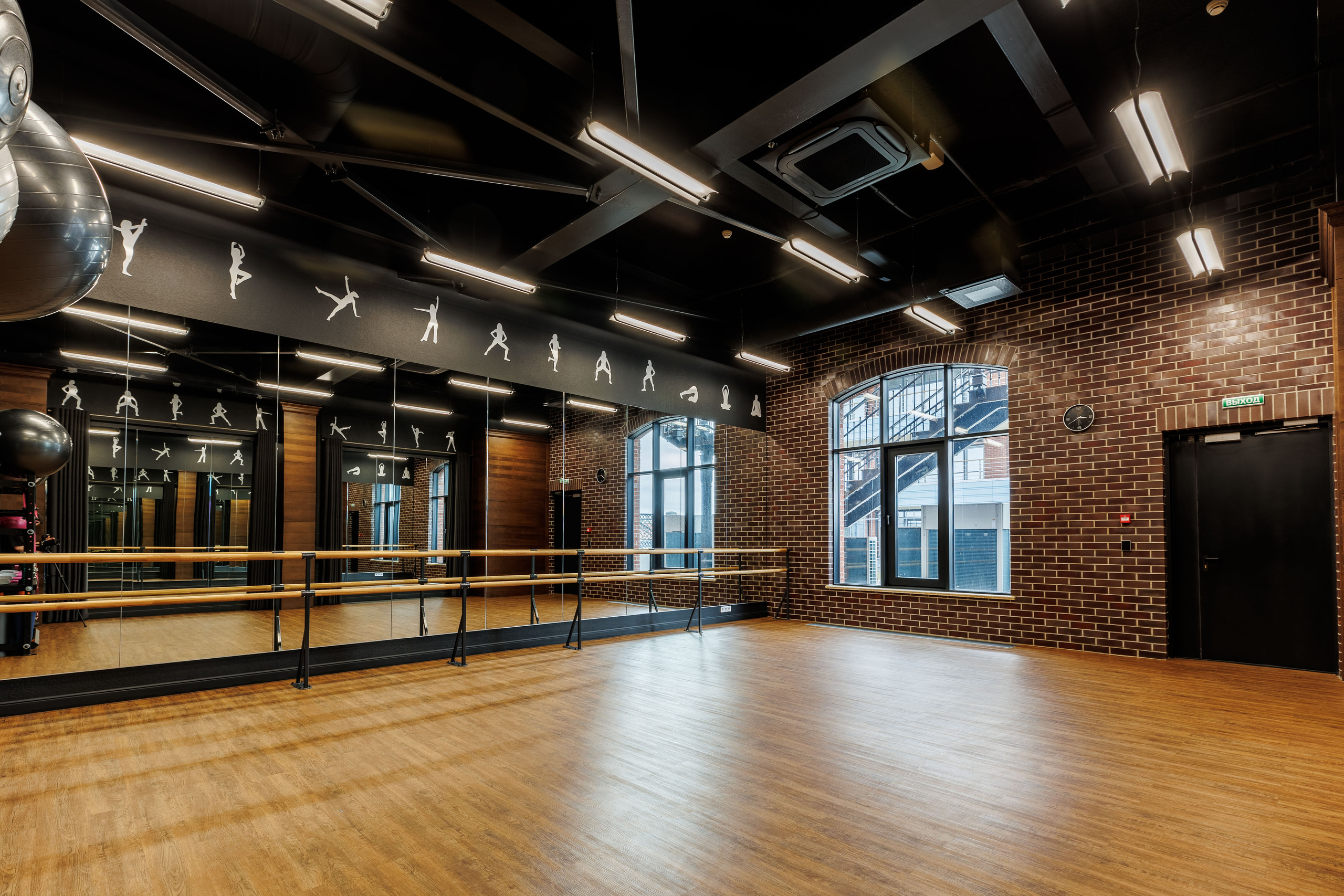 Императорский яхт клуб