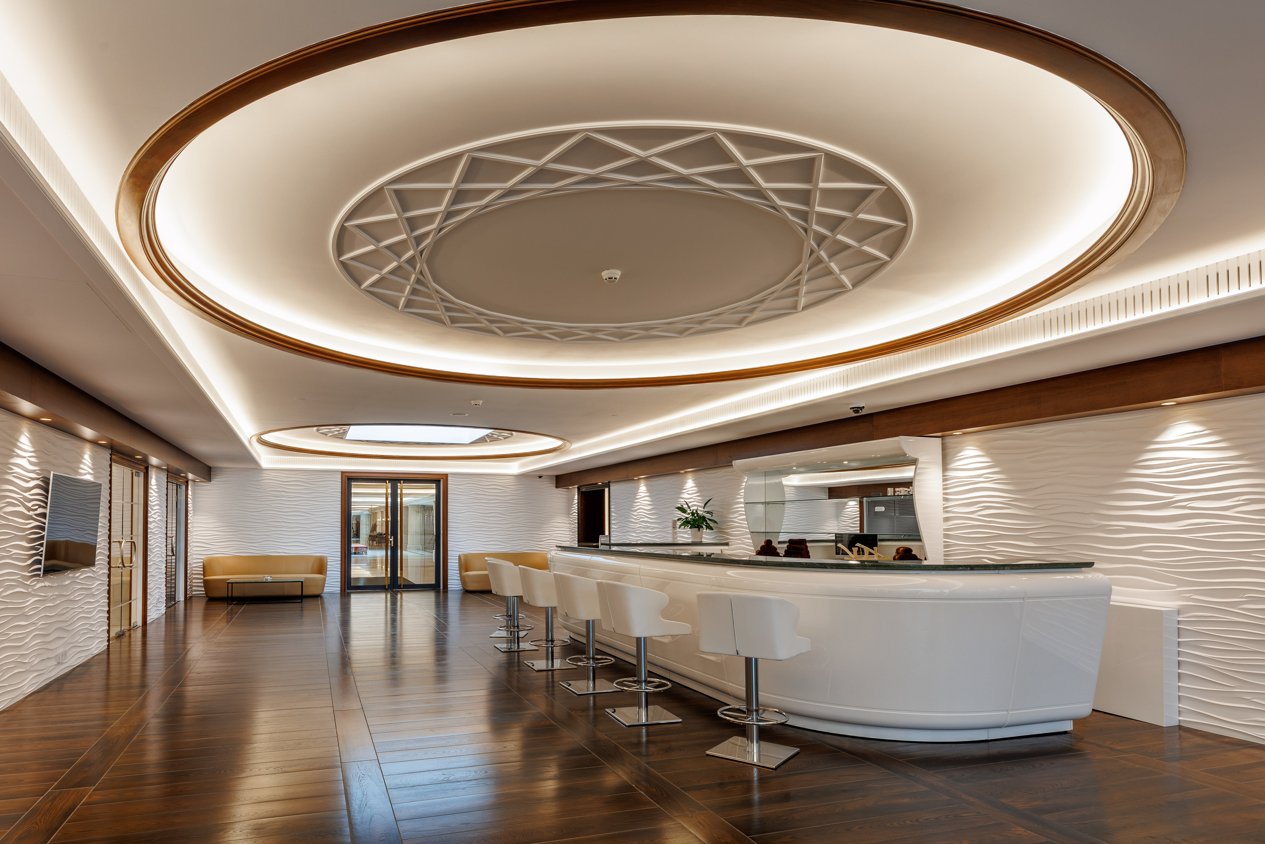 Императорский яхт клуб