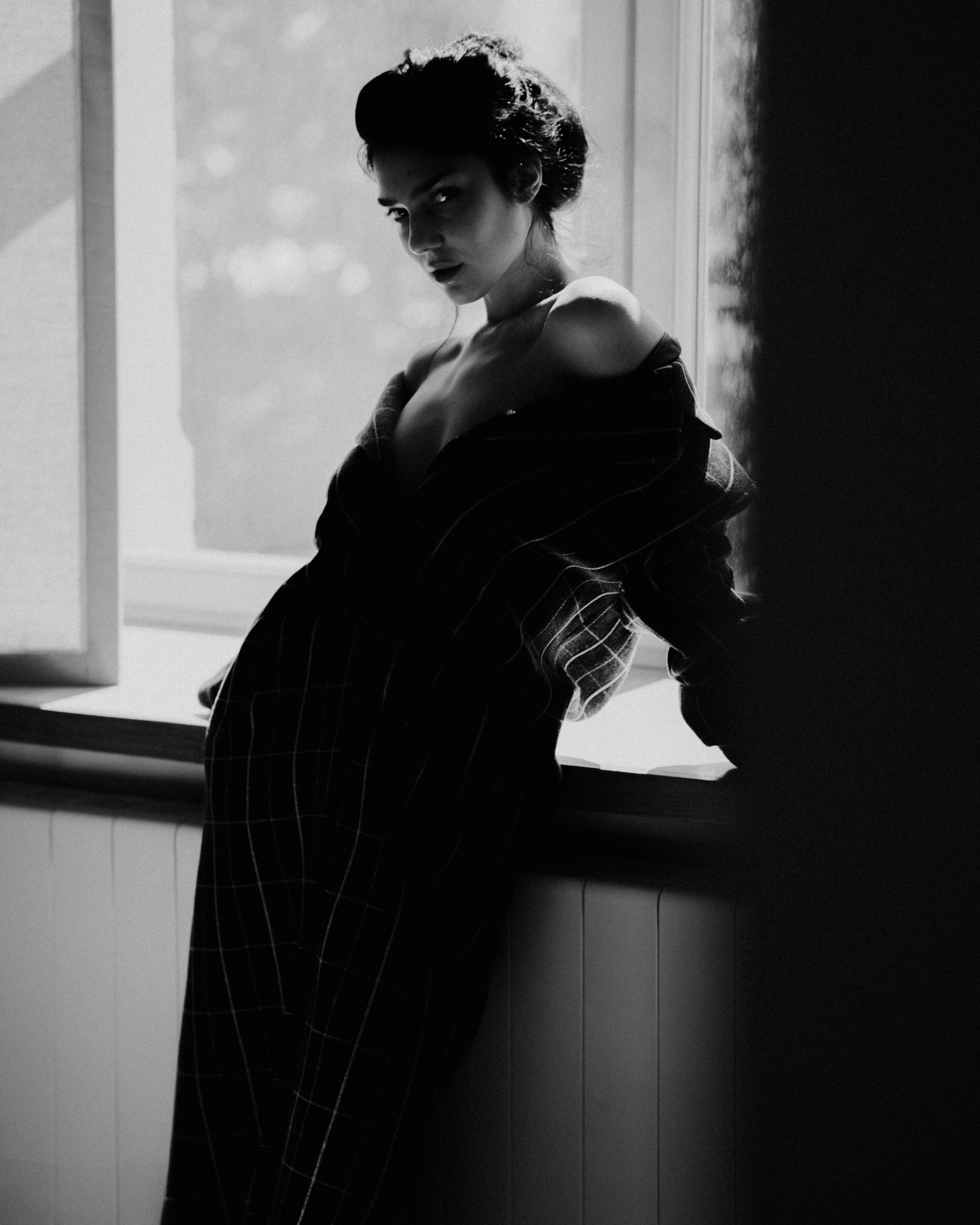 I am Diana, a portrait photographer. I take pictures around the world