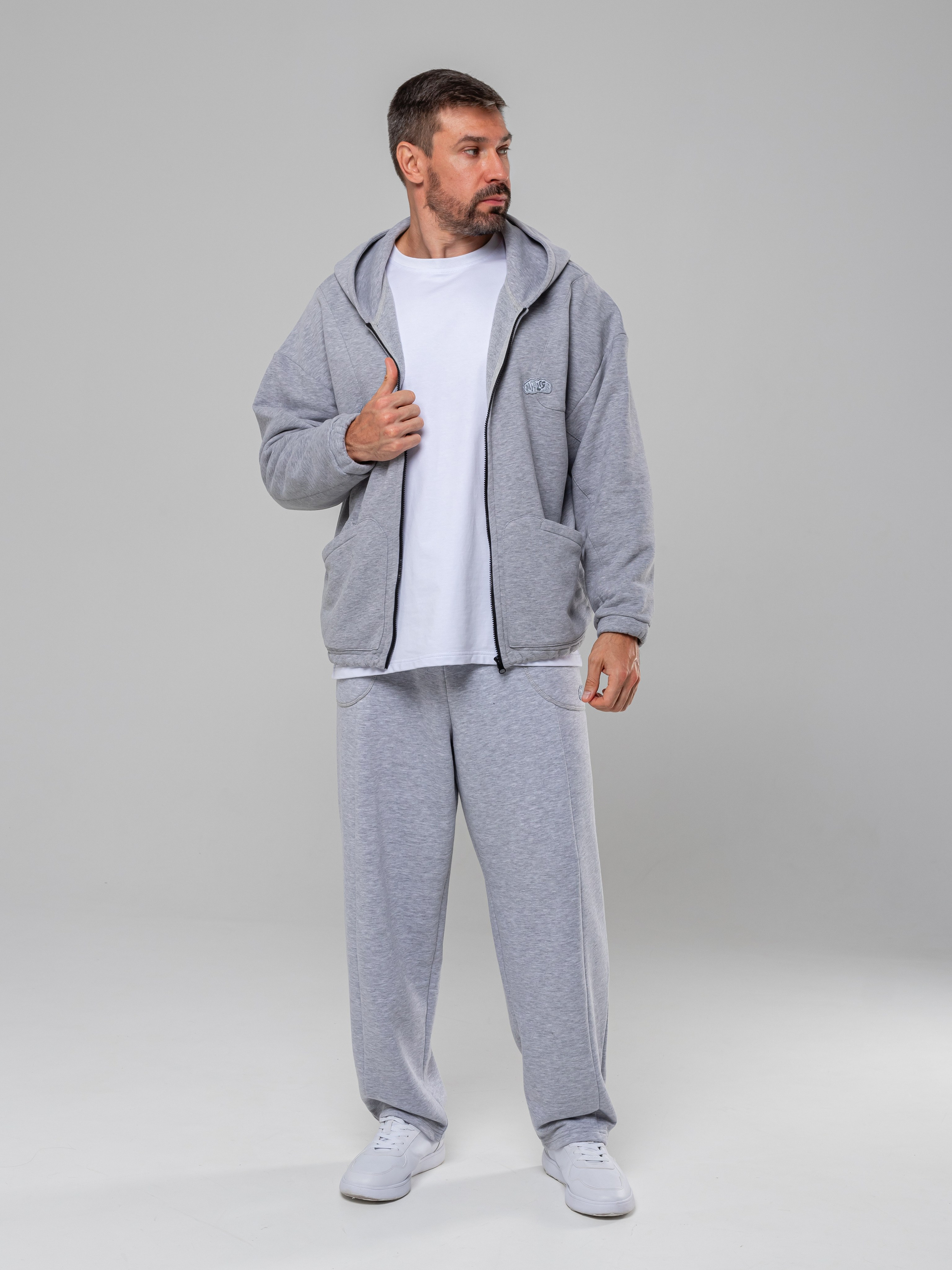 Худи и штаны. Фотограф в Краснодаре Арина Кудряшова