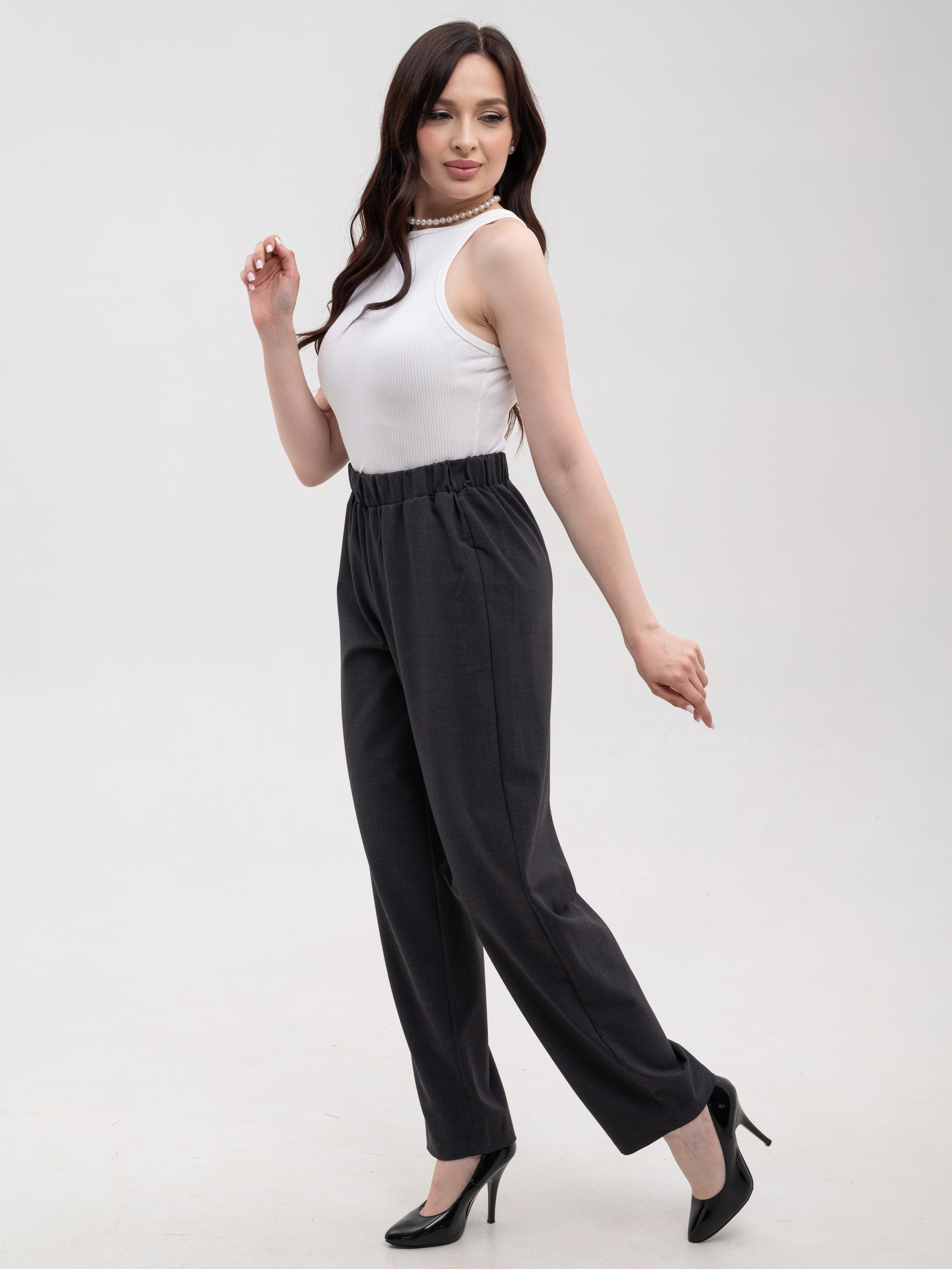 Одежда разноразмерная. Предметный фотограф, фото для маркетплейсов Пятигорск, КМВ