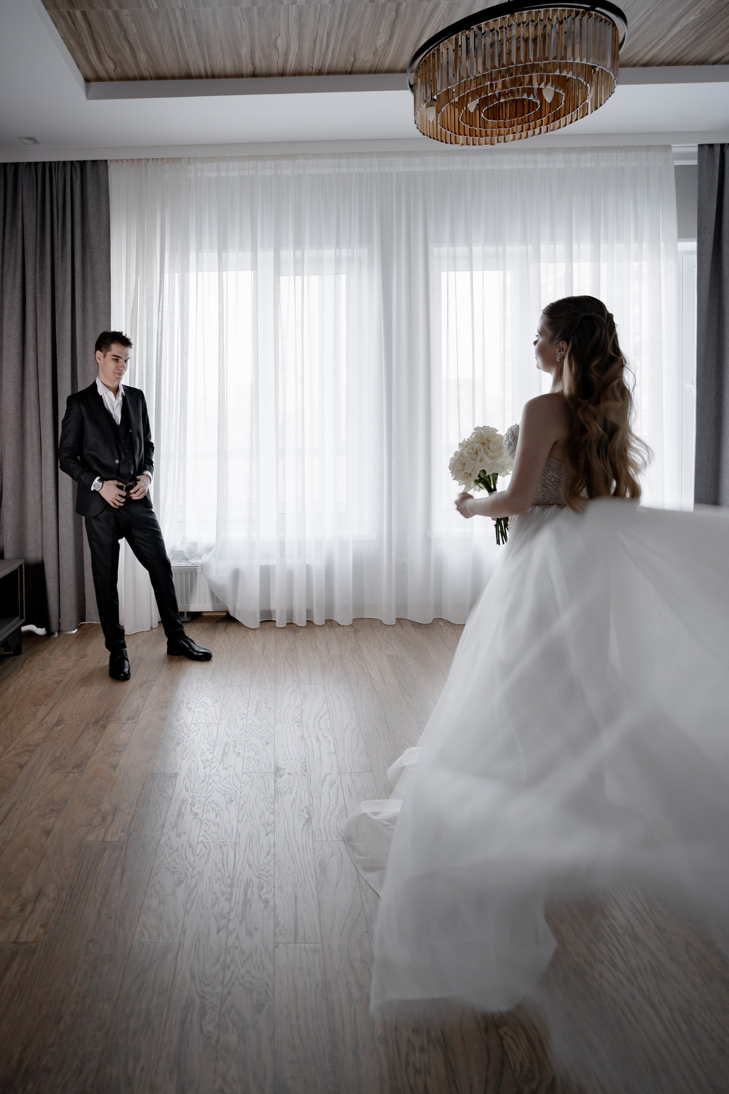 СВАДЕБНАЯ СЬЕМКА СБОРОВ В ОТЕЛЕ И ВЫЕЗД НА ЦЕРЕМОНИЮ (СНЯТО В СИБИРЕ В НИЖНЕВАРТОВСКЕ)М. Профессиональный фотограф, Санкт-Петербург — Виктория Богомолова