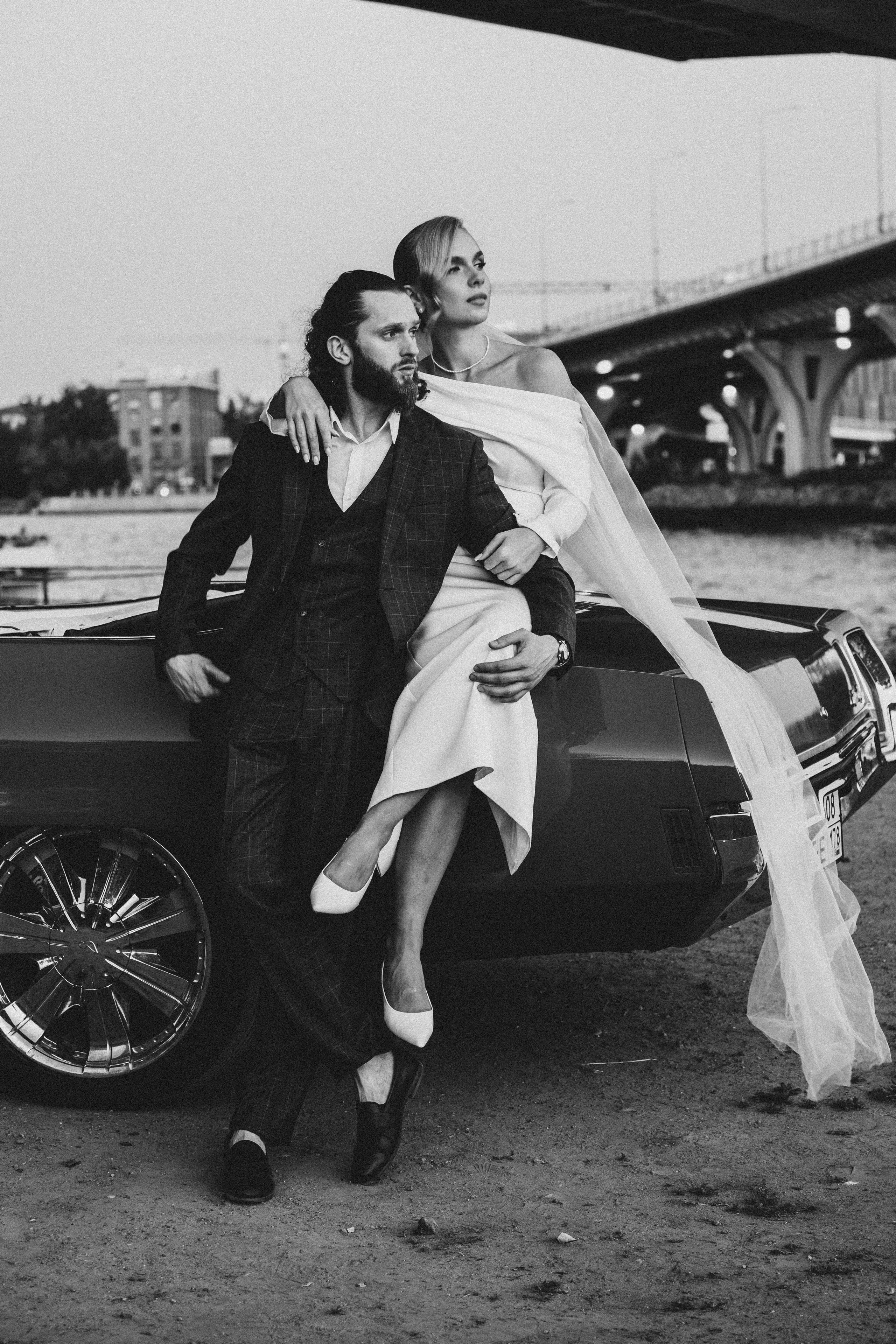 СВАДЕБНАЯ СЬЕМКА ВОЗЛЕ МСОТА БЕТАНКУРА НА КАБРИОЛЕТЕ. Профессиональный фотограф, Санкт-Петербург — Виктория Богомолова