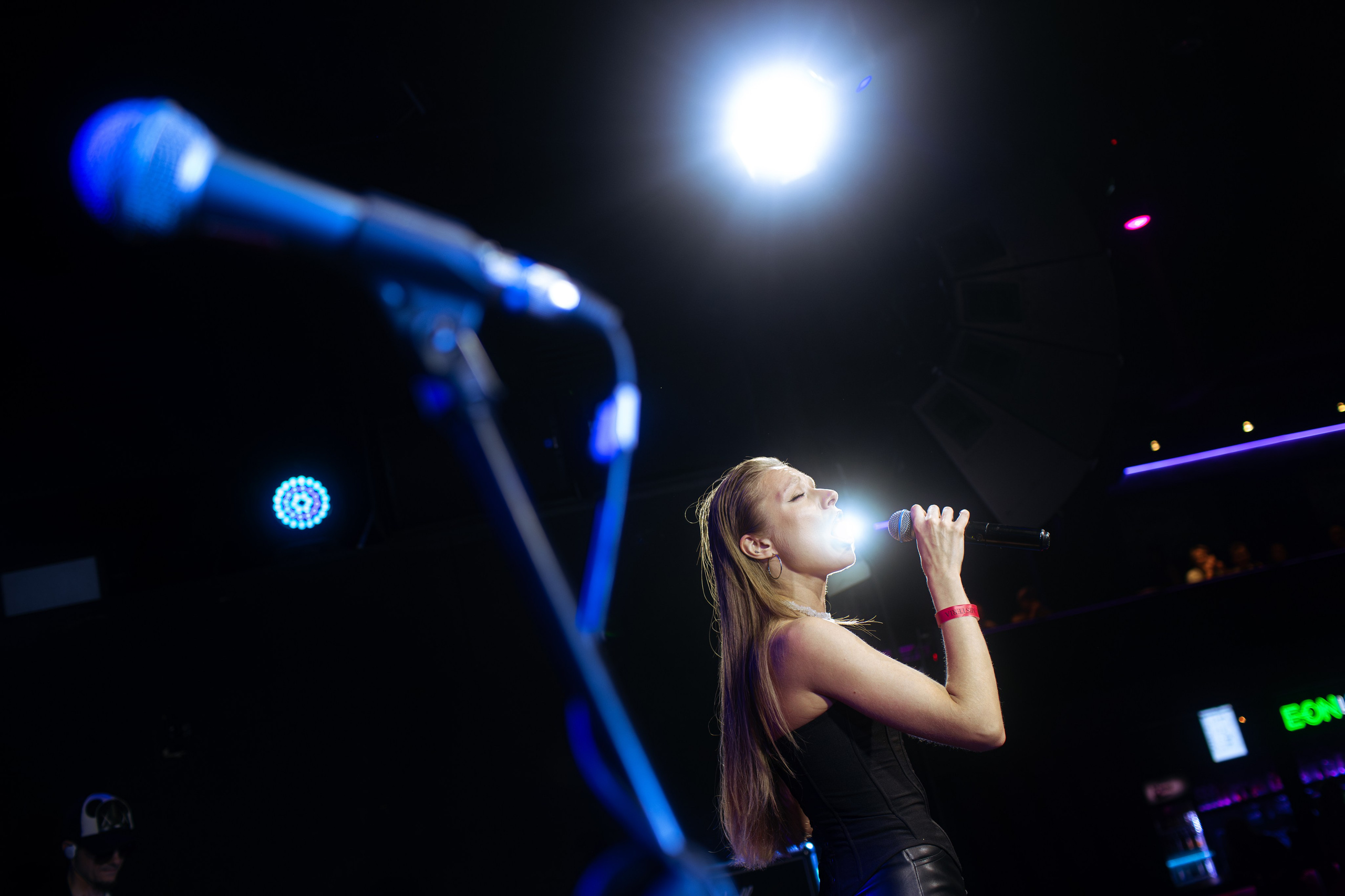 КОНЦЕРТЫ И СПЕКТАКЛИ. Коммерческий фотограф Дамира Умярова (Москва)