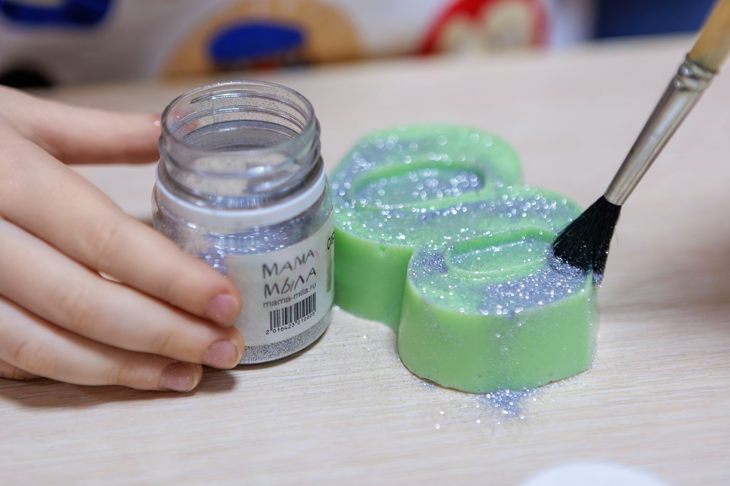 МК к 8 марта. Выпускные альбомы и школьный фотограф в Подольске, Троицке, Щербинке, Москве и Московской области