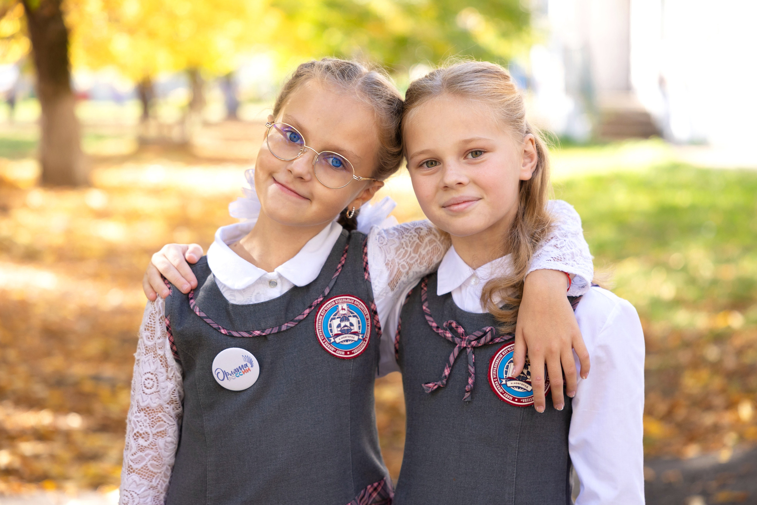 Школа это не только учеба. Это еще и дружба на всю жизнь!. Лапшина Юлия — школьный фотограф в Нижнем Новгороде. Выпускные альбомы