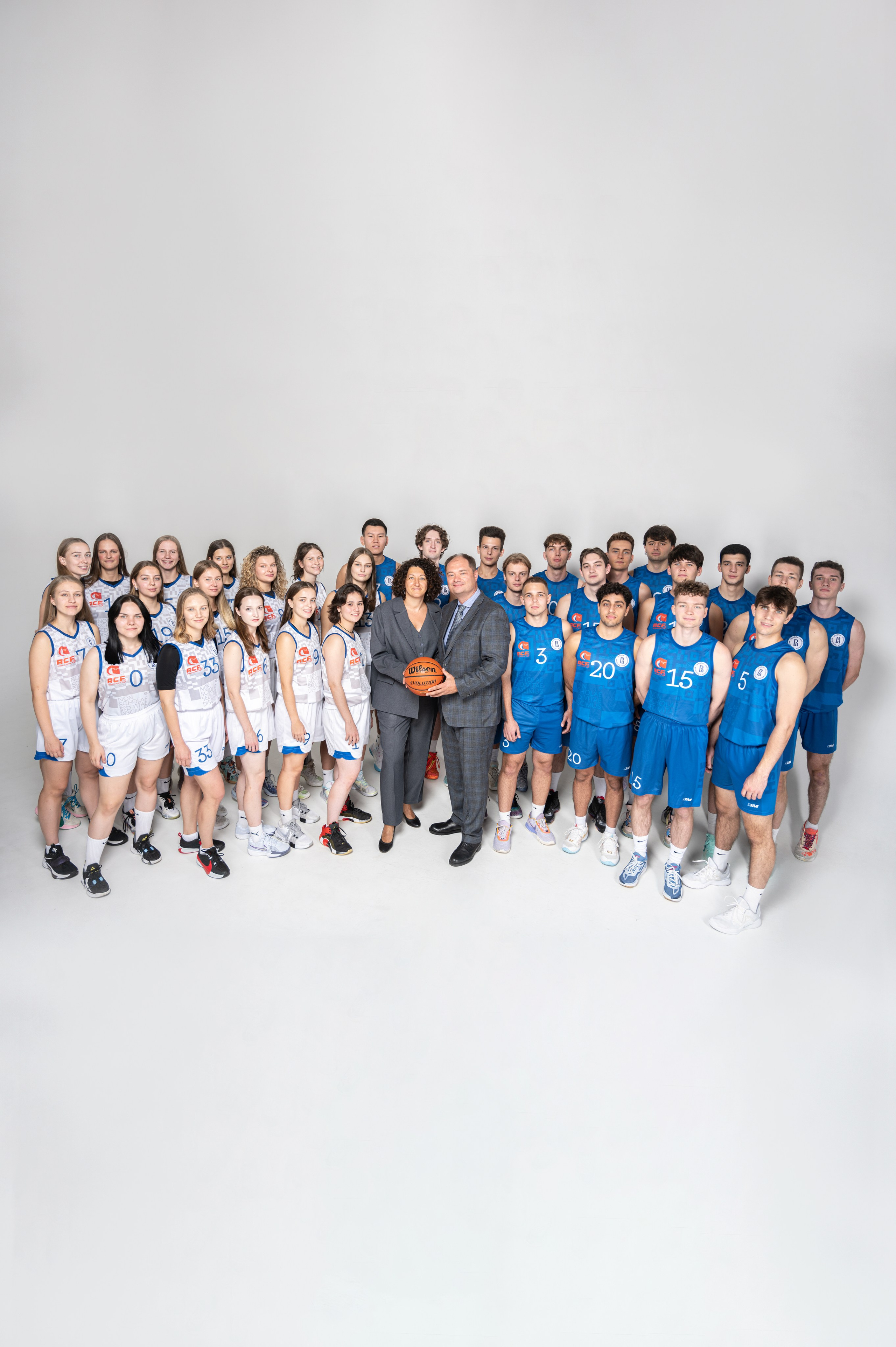 Баскетбольная команда НИУ ВШЭ. Портретный фотограф в Москве — Иван Саяпин