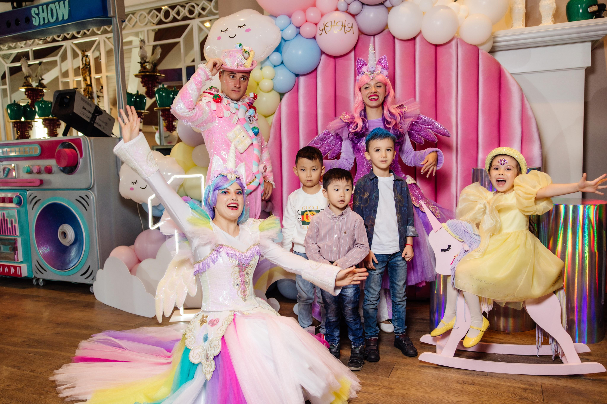 Анонс — День рождения Анны. Репортажный фотограф Ольга Кочетова в Москве