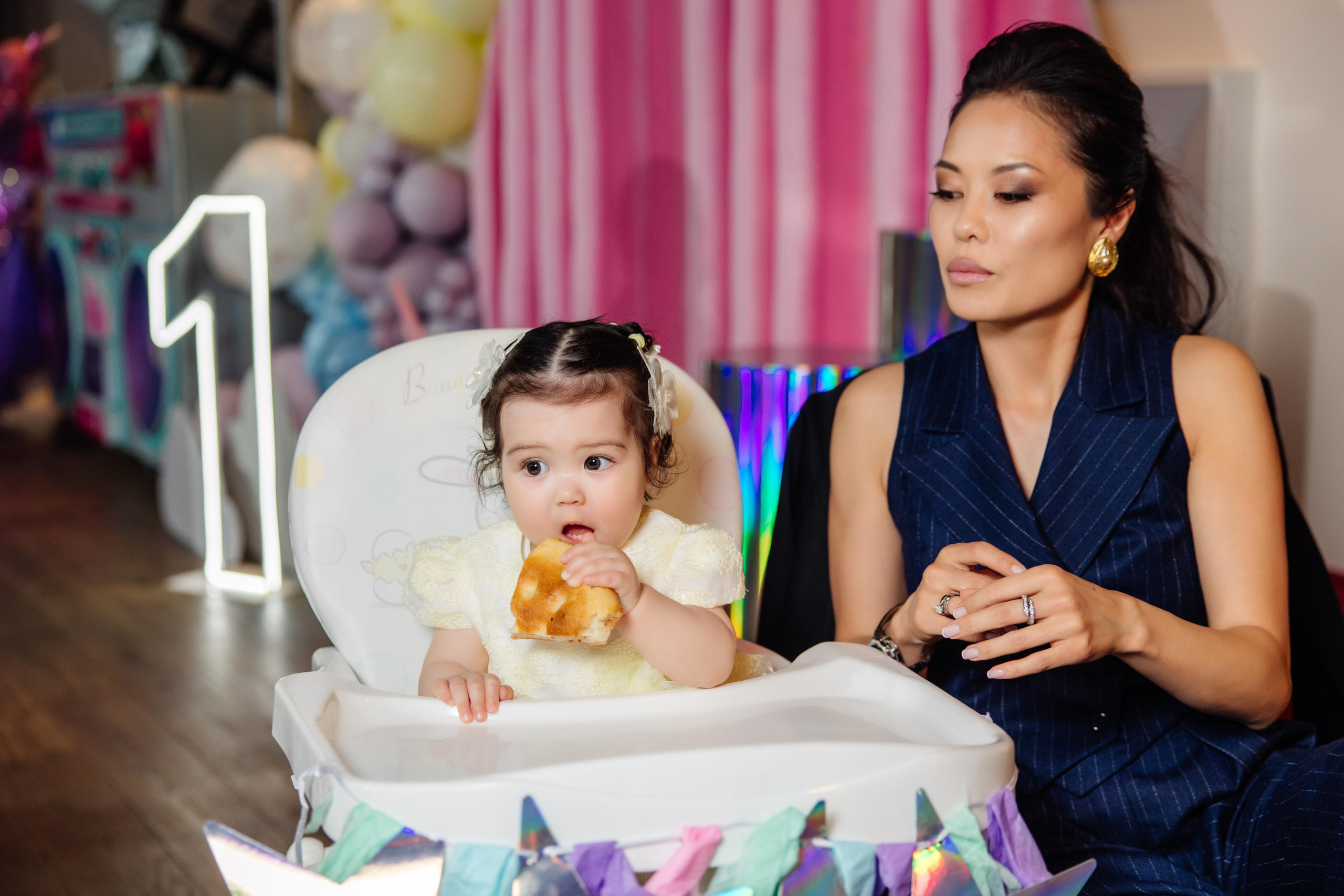 Анонс — День рождения Анны. Репортажный фотограф Ольга Кочетова в Москве