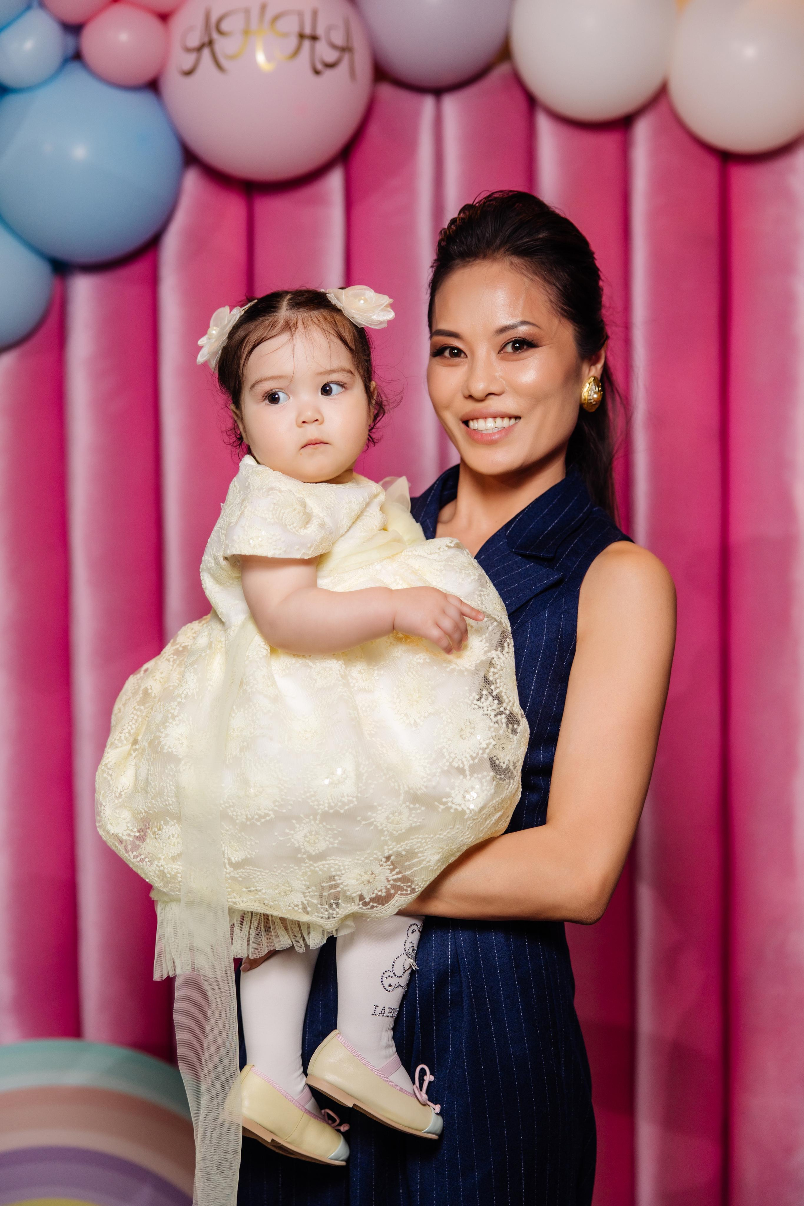 Анонс — День рождения Анны. Репортажный фотограф Ольга Кочетова в Москве