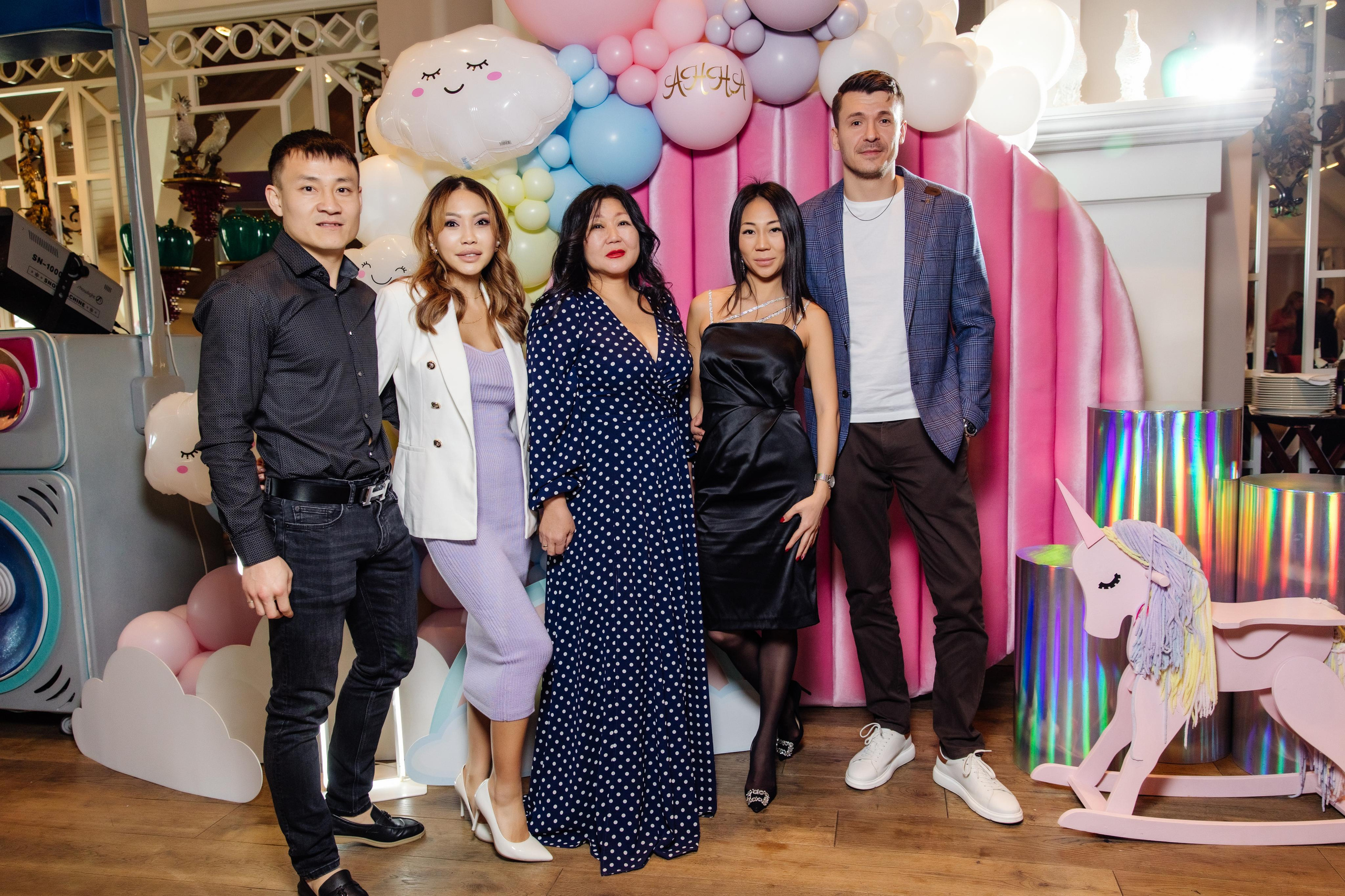 Анонс — День рождения Анны. Репортажный фотограф Ольга Кочетова в Москве