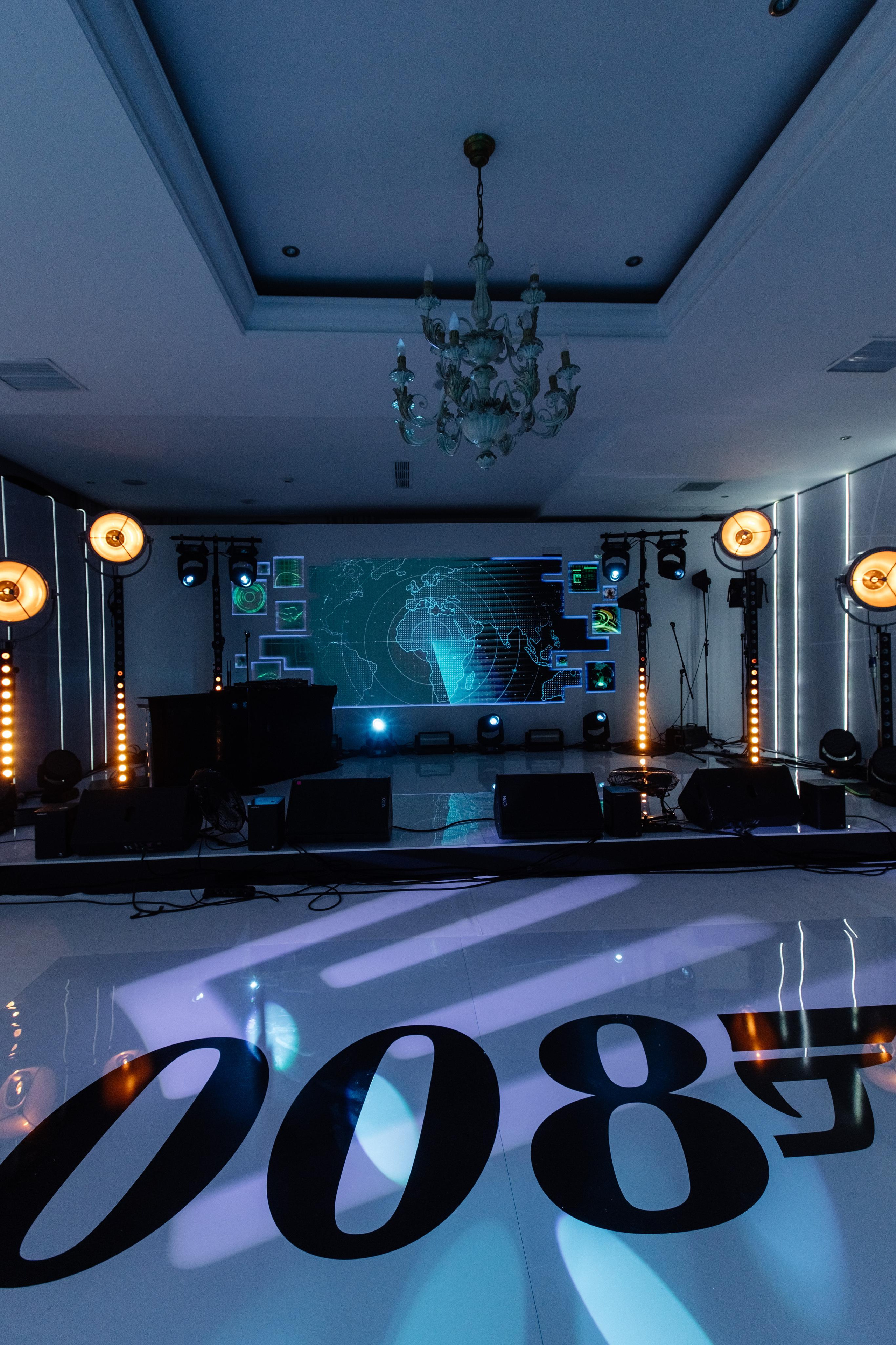 Оформление Дня рождения в стиле Агент 007. Репортажный фотограф Ольга Кочетова в Москве