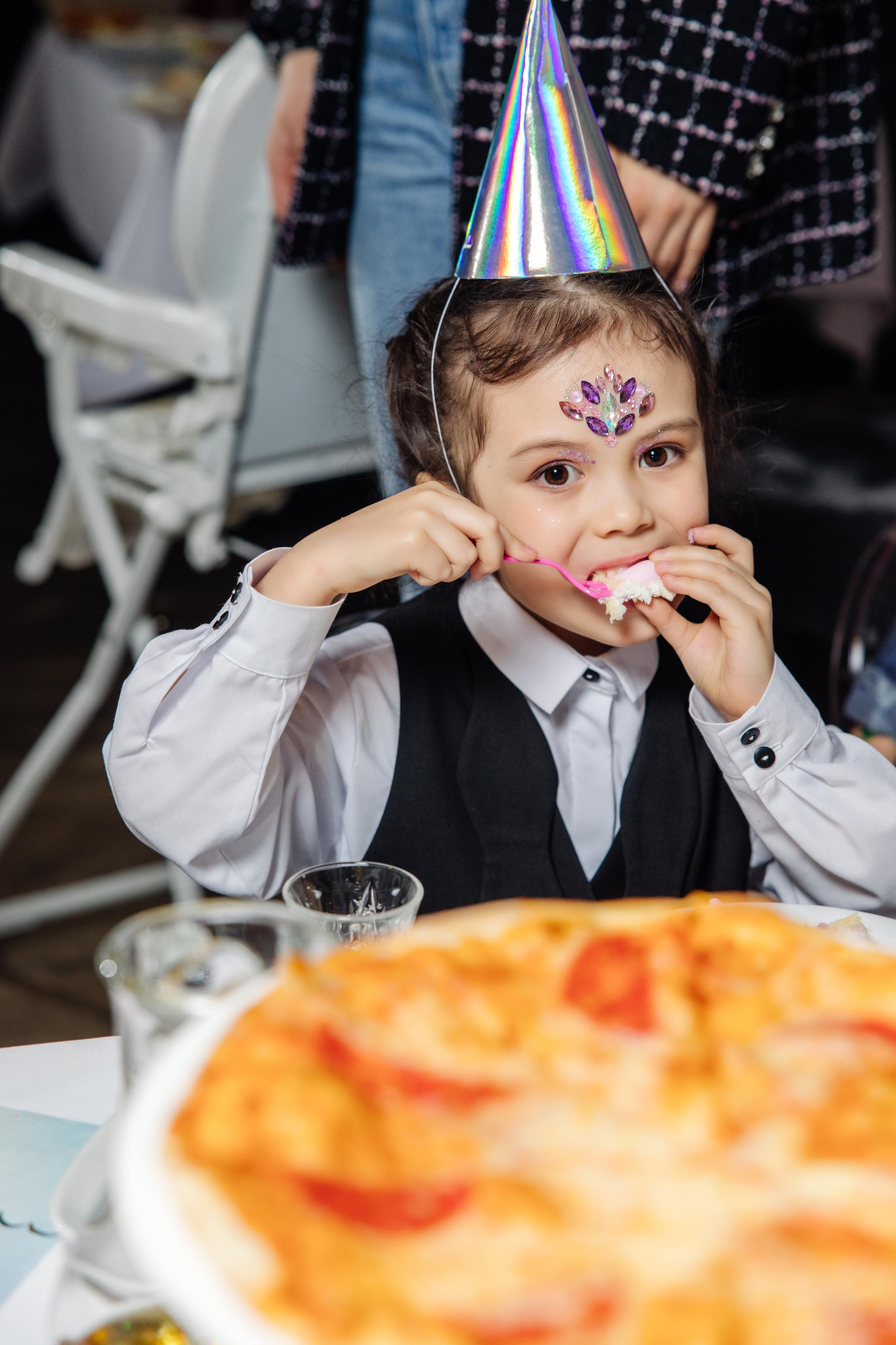 Анонс — День рождения Анны. Репортажный фотограф Ольга Кочетова в Москве