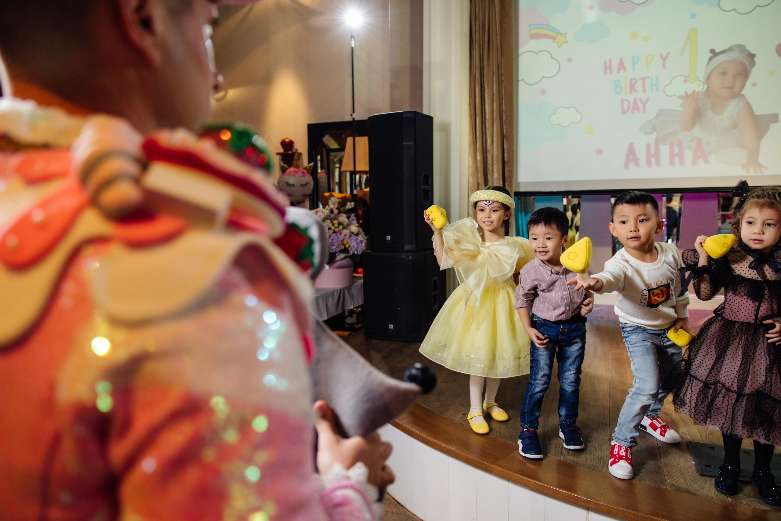 Анонс — День рождения Анны. Репортажный фотограф Ольга Кочетова в Москве