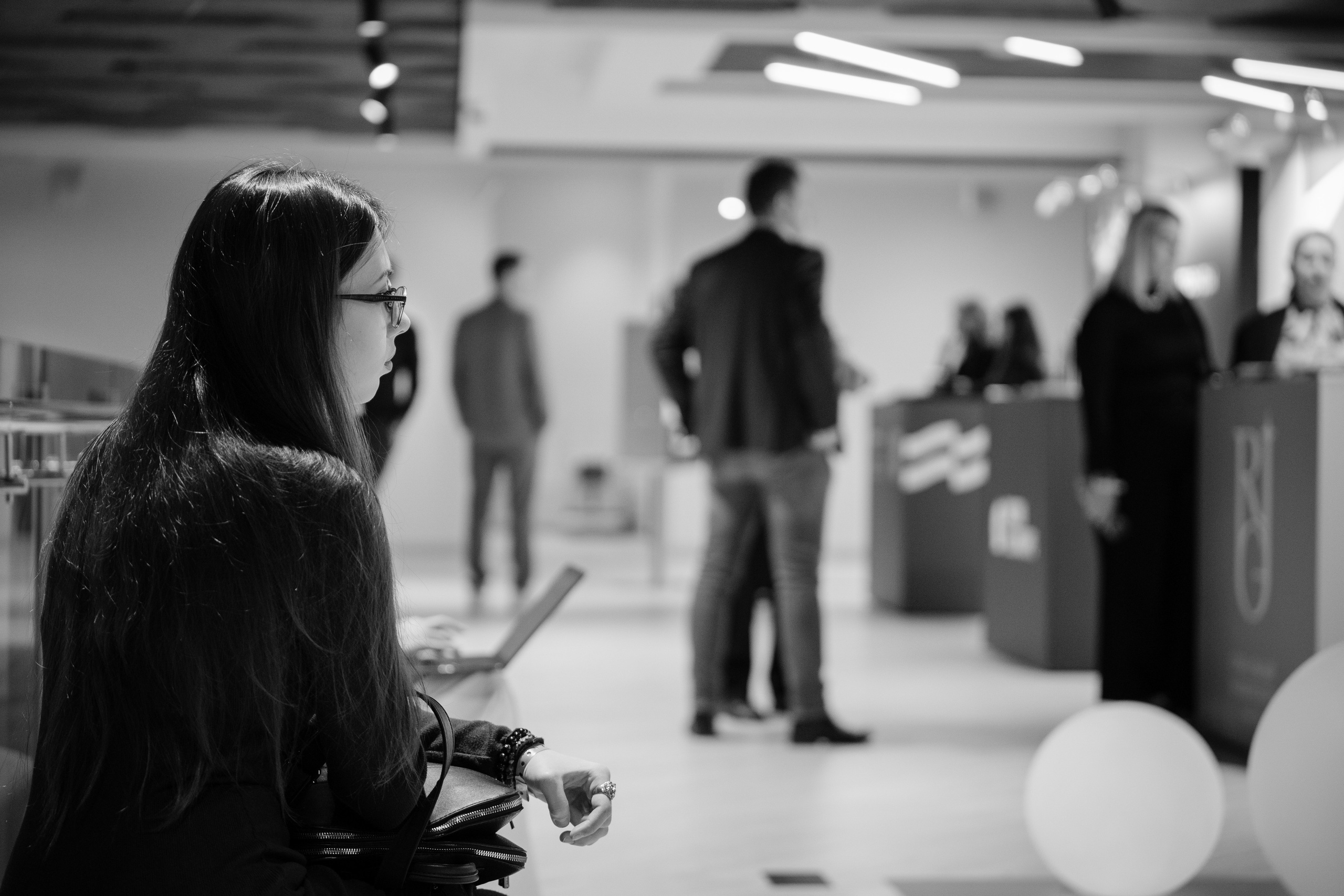 Репортажный фотограф на конференцию в Москве. Репортажный фотограф в Москве Саша Дружинина