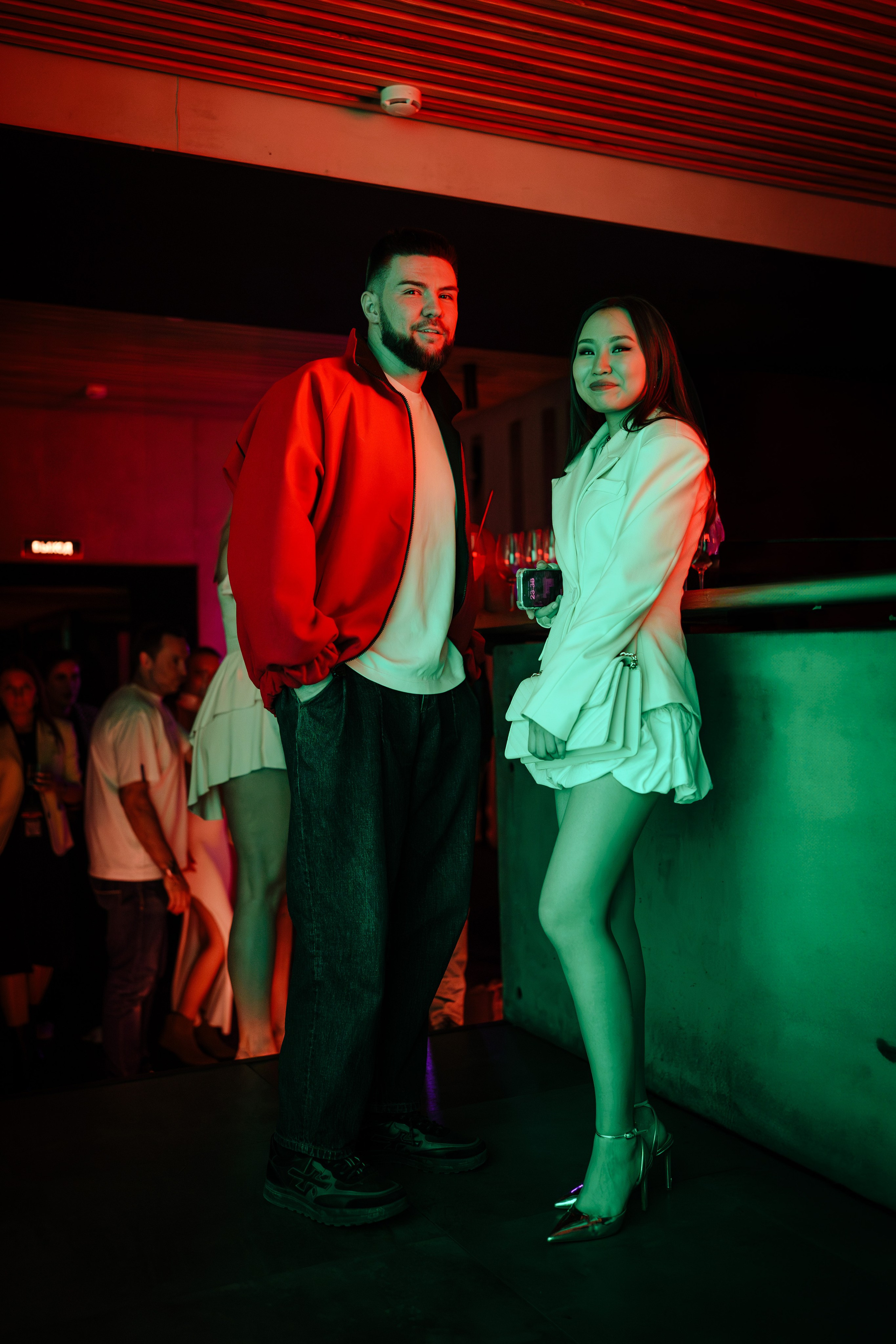 Вечеринка OSNOVATELI.LIVE репортажный фотограф Саша Дружинина. Репортажный фотограф в Москве Саша Дружинина