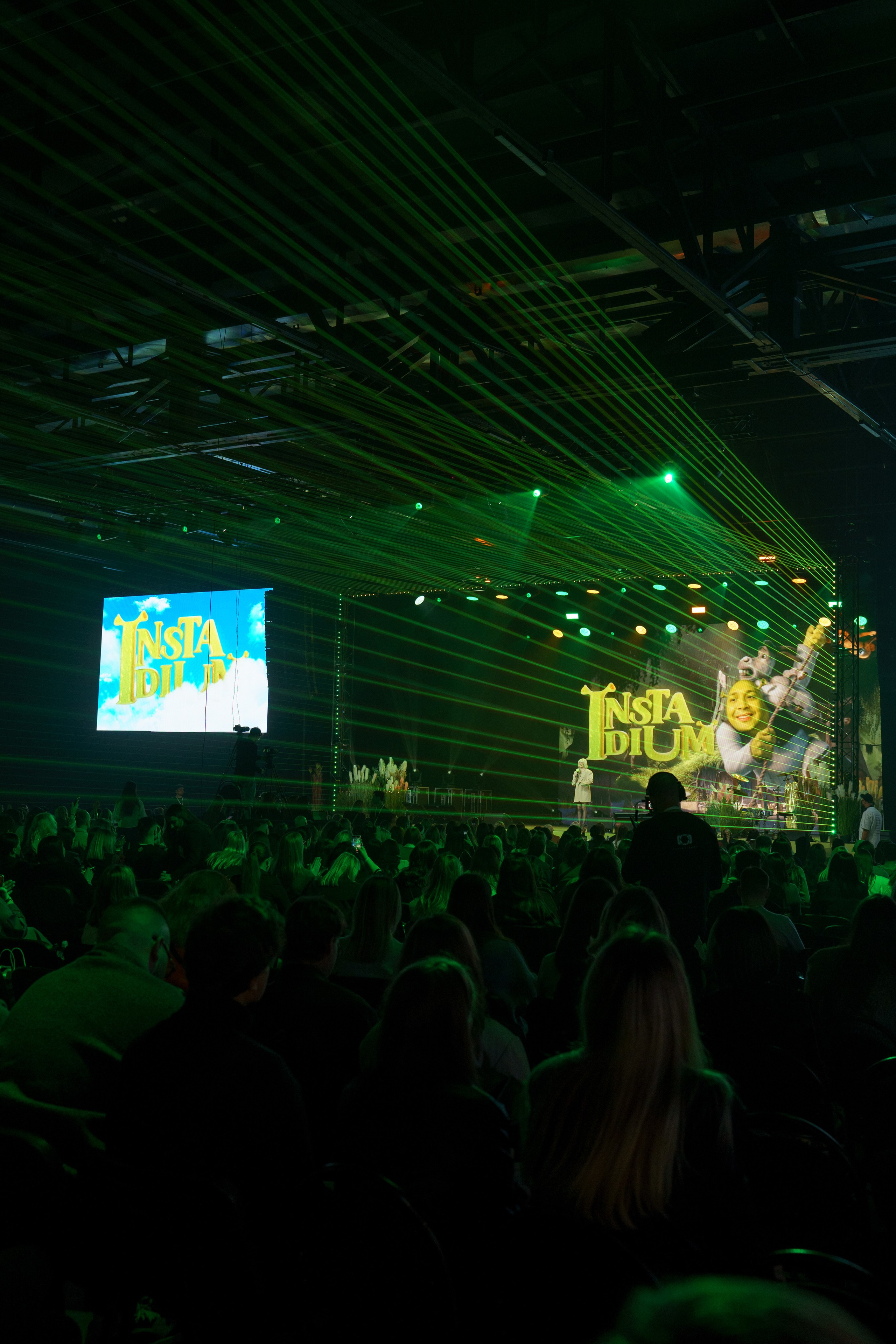 Конференция INSTADIUM в MAIN STAGE. Репортажный фотограф в Москве Саша Дружинина