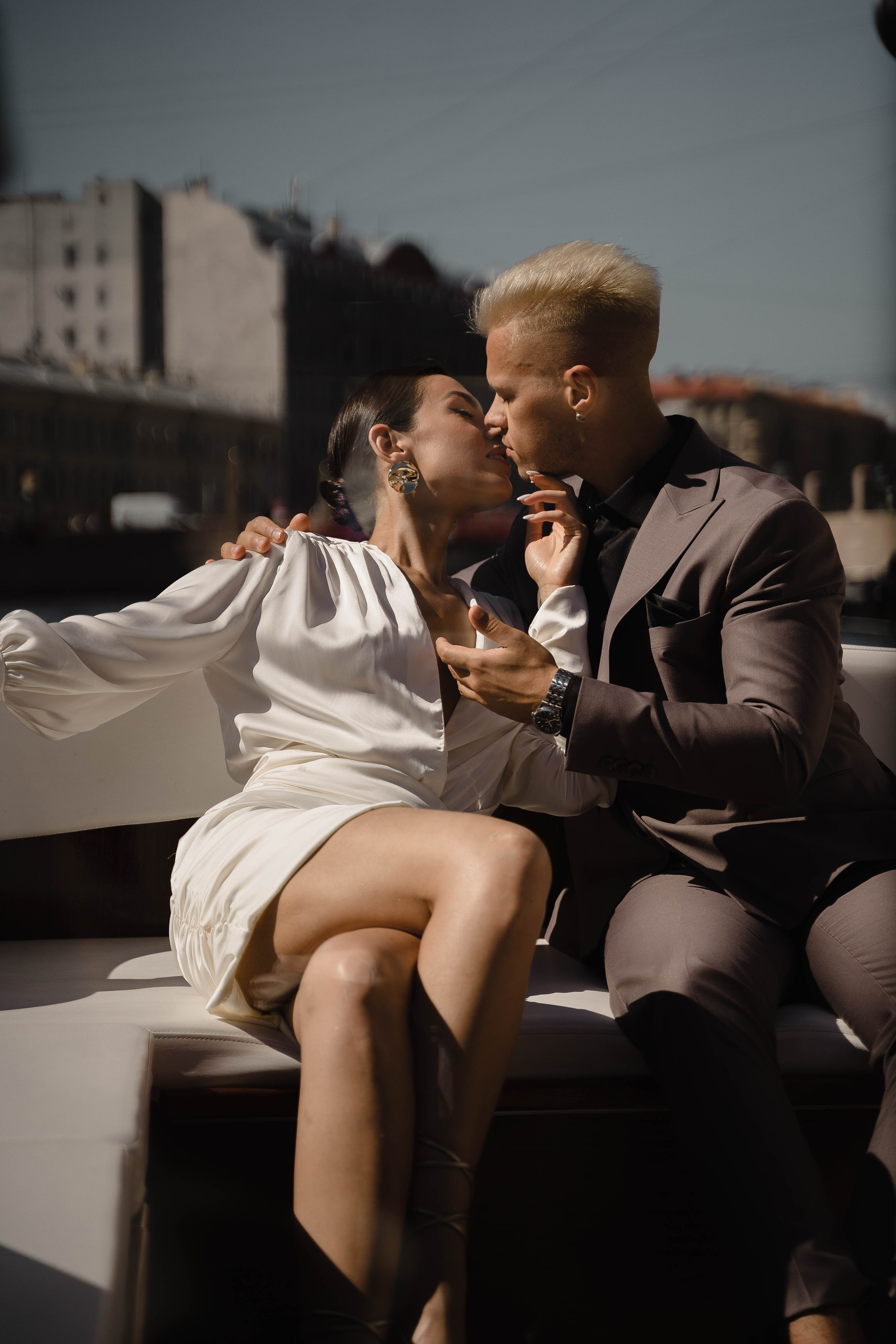 Прогулка на катере. Свадебный фотограф Казань Анастасия Доле