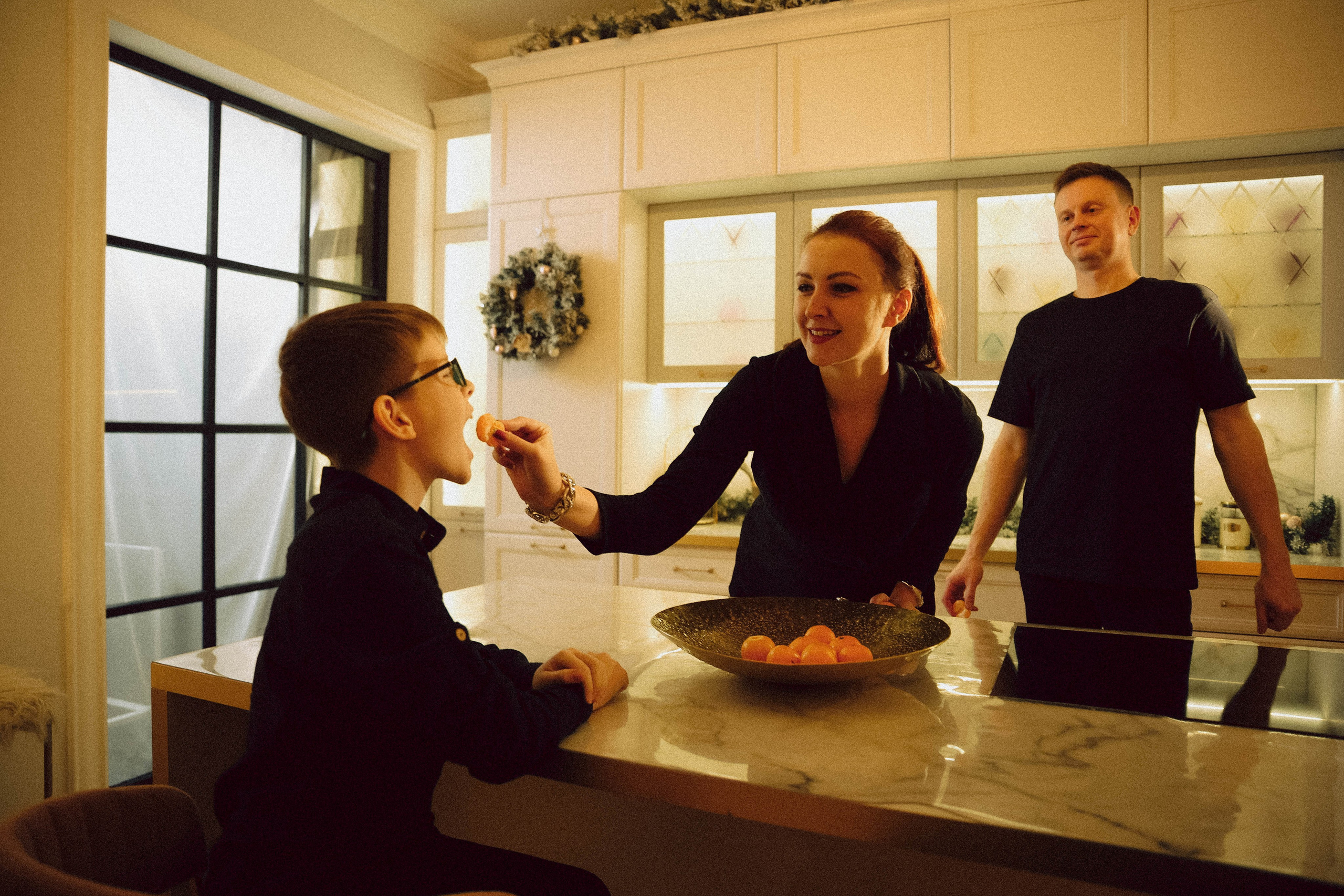 Новогодняя total black. Photographer in Moscow & everywhere in the World Alena Vyalova