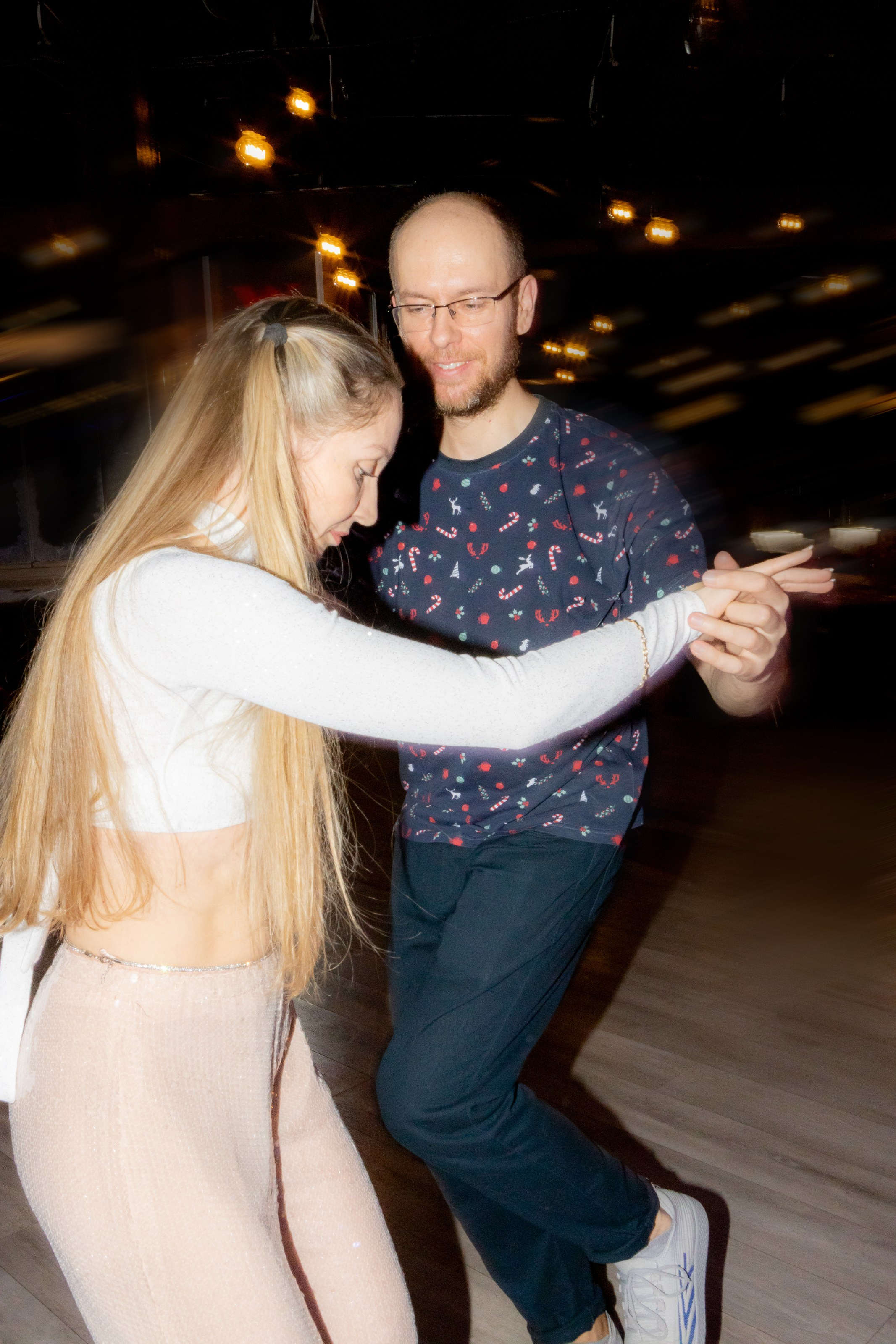 Bachata Dance show in Batumi. Photographer in Georgia Pavel Sharnikov