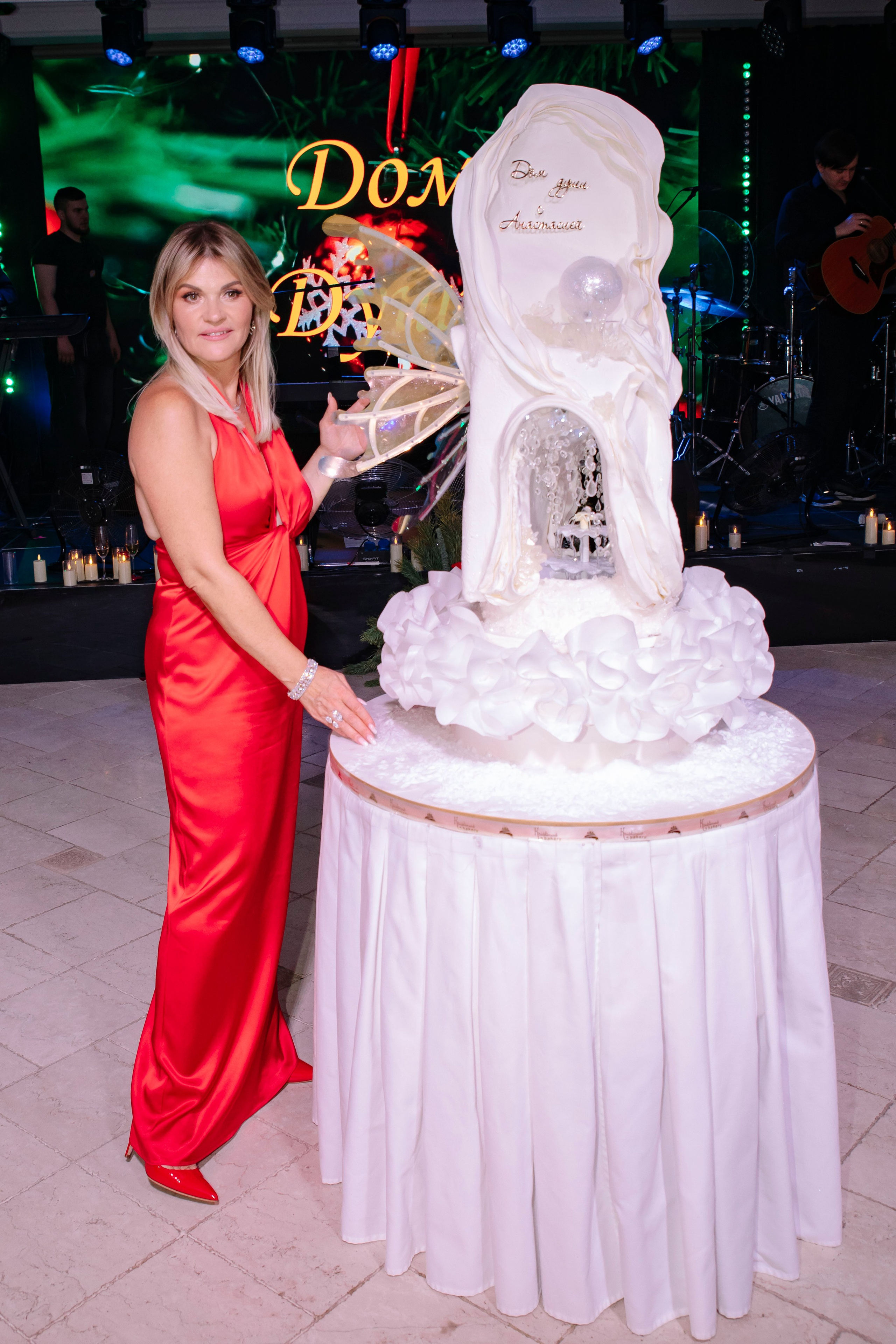 Дом Души с Анастасией Кичатовой. Профессиональный фотограф в Москве | Заказать фотосессию и съемку