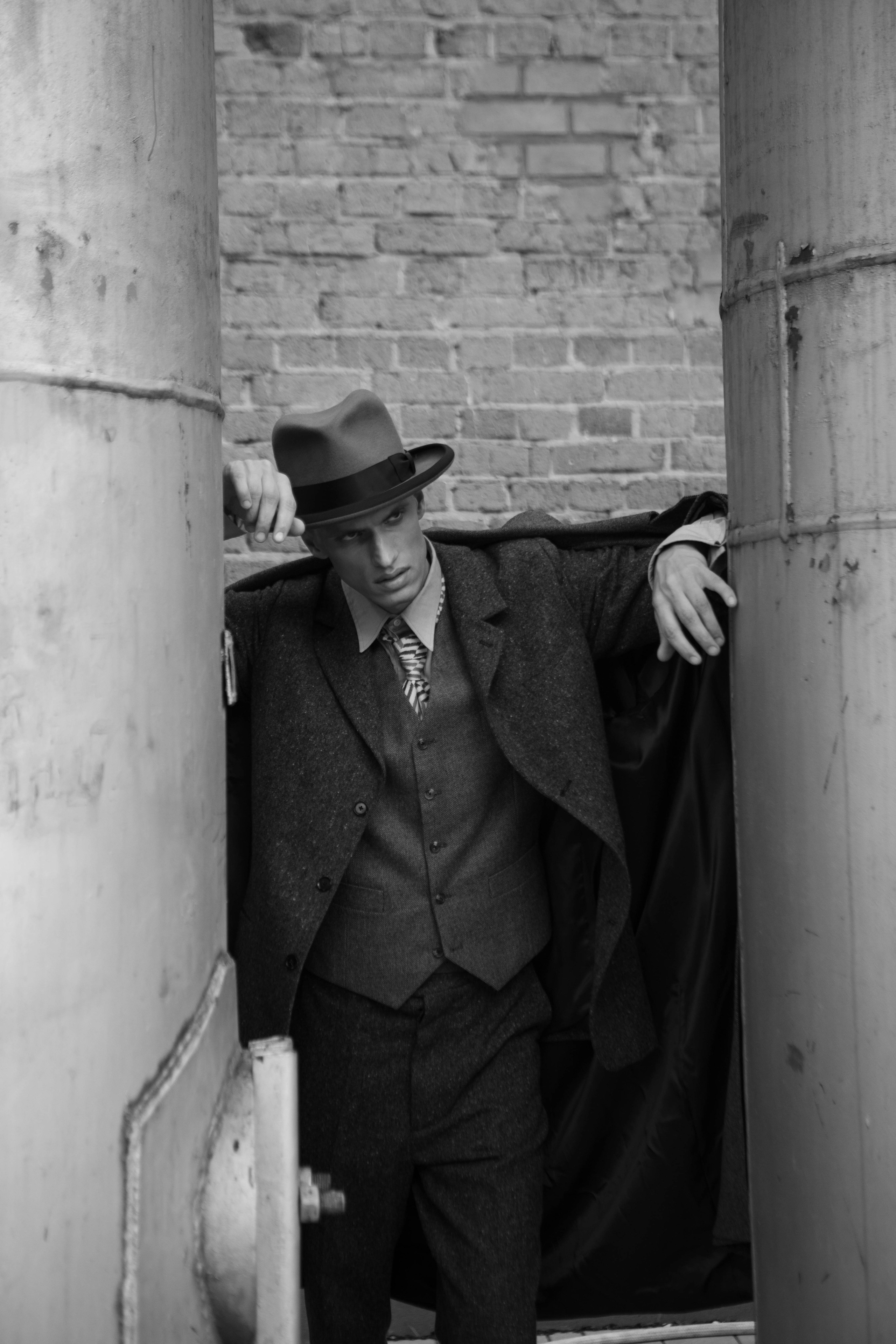 Маяковский. Фотограф в Москве Яна Полосина