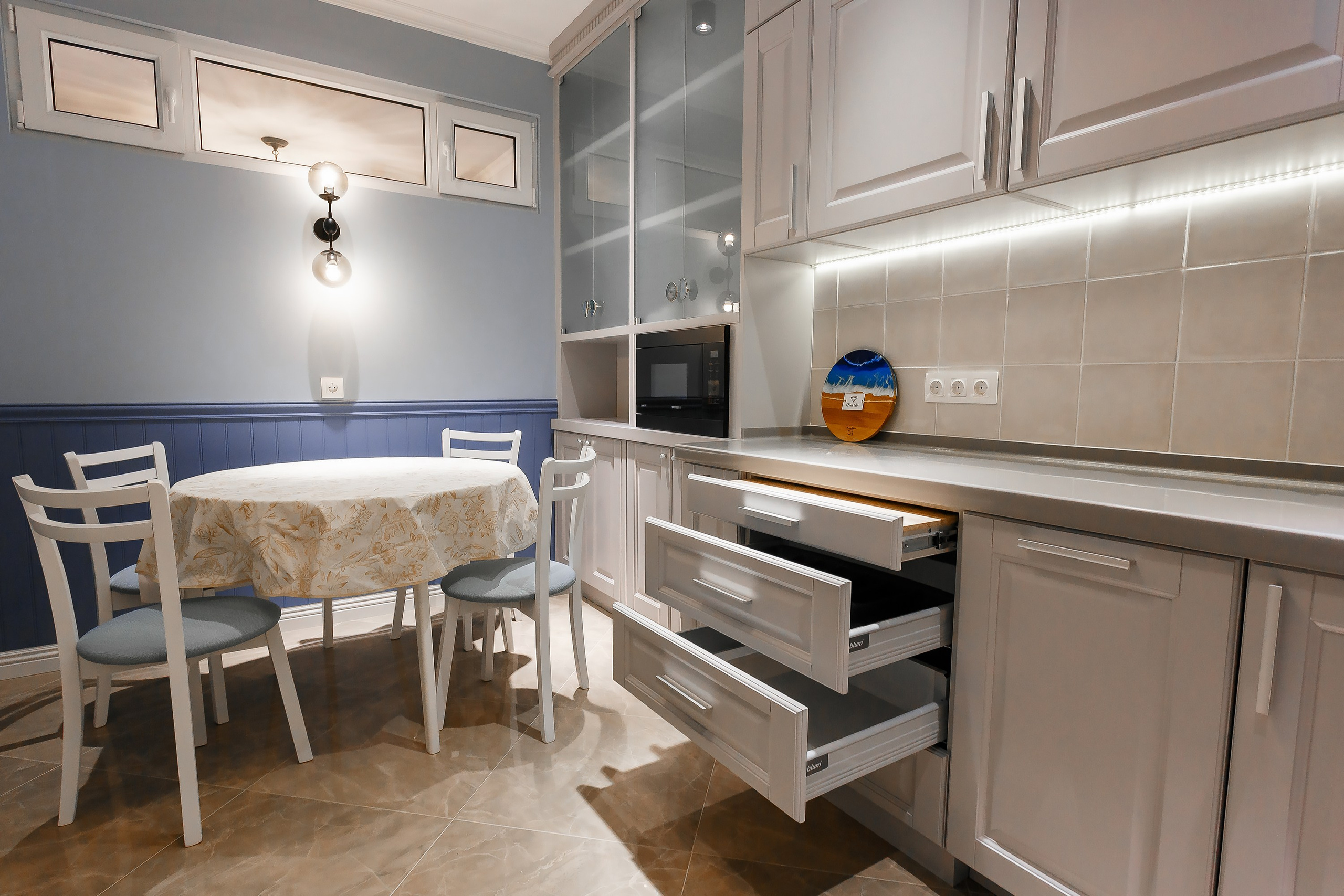 Central interior. Репортажный фотограф в Алмате Чумаков Георгий