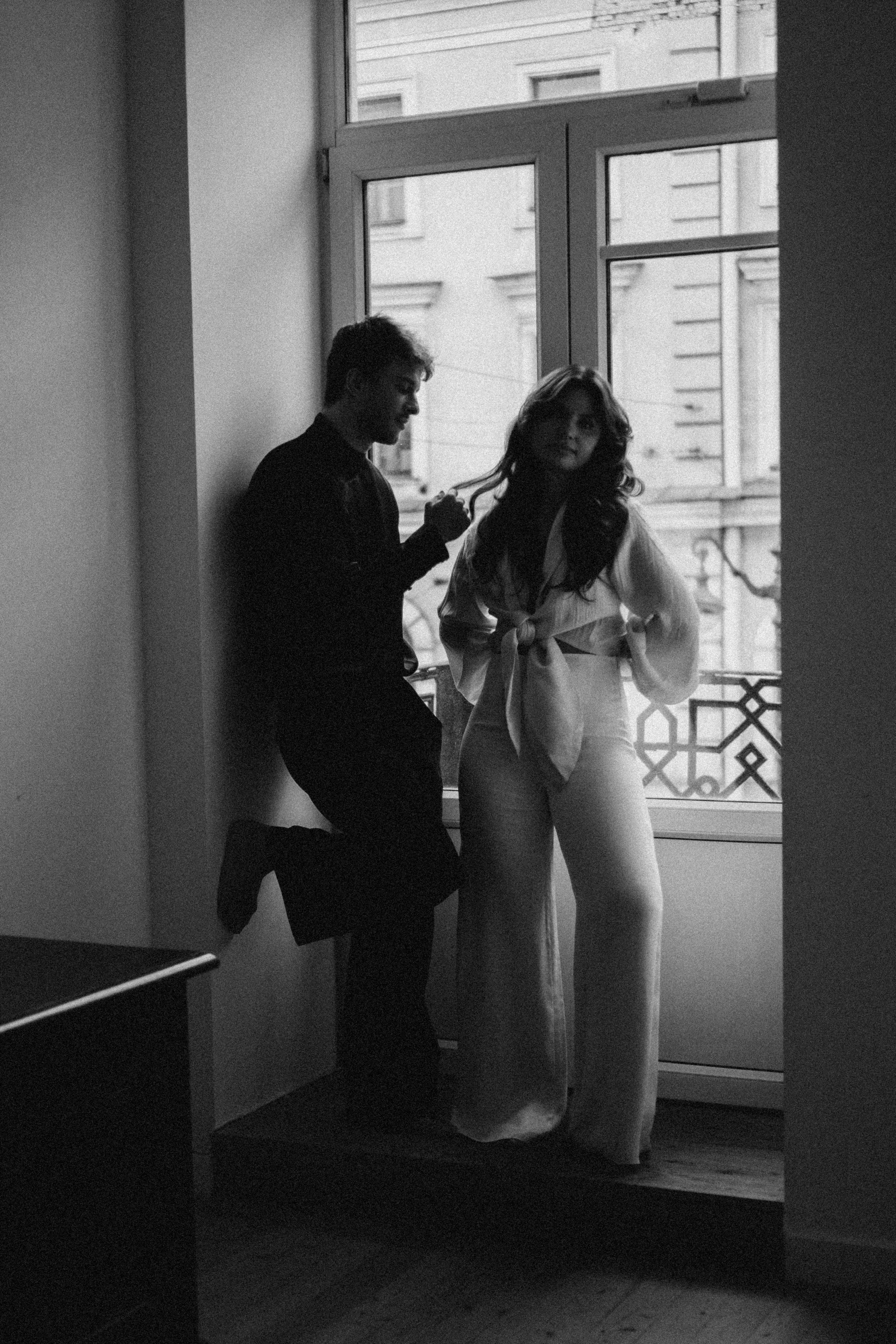 СБОРЫ ЖЕНИХА И НЕВЕСТЫ В УЮТНОЙ КВАРТИРЕ В ЦЕНТРЕ САНТК-ПЕТЕРБУРГА. Профессиональный фотограф, Санкт-Петербург — Виктория Богомолова