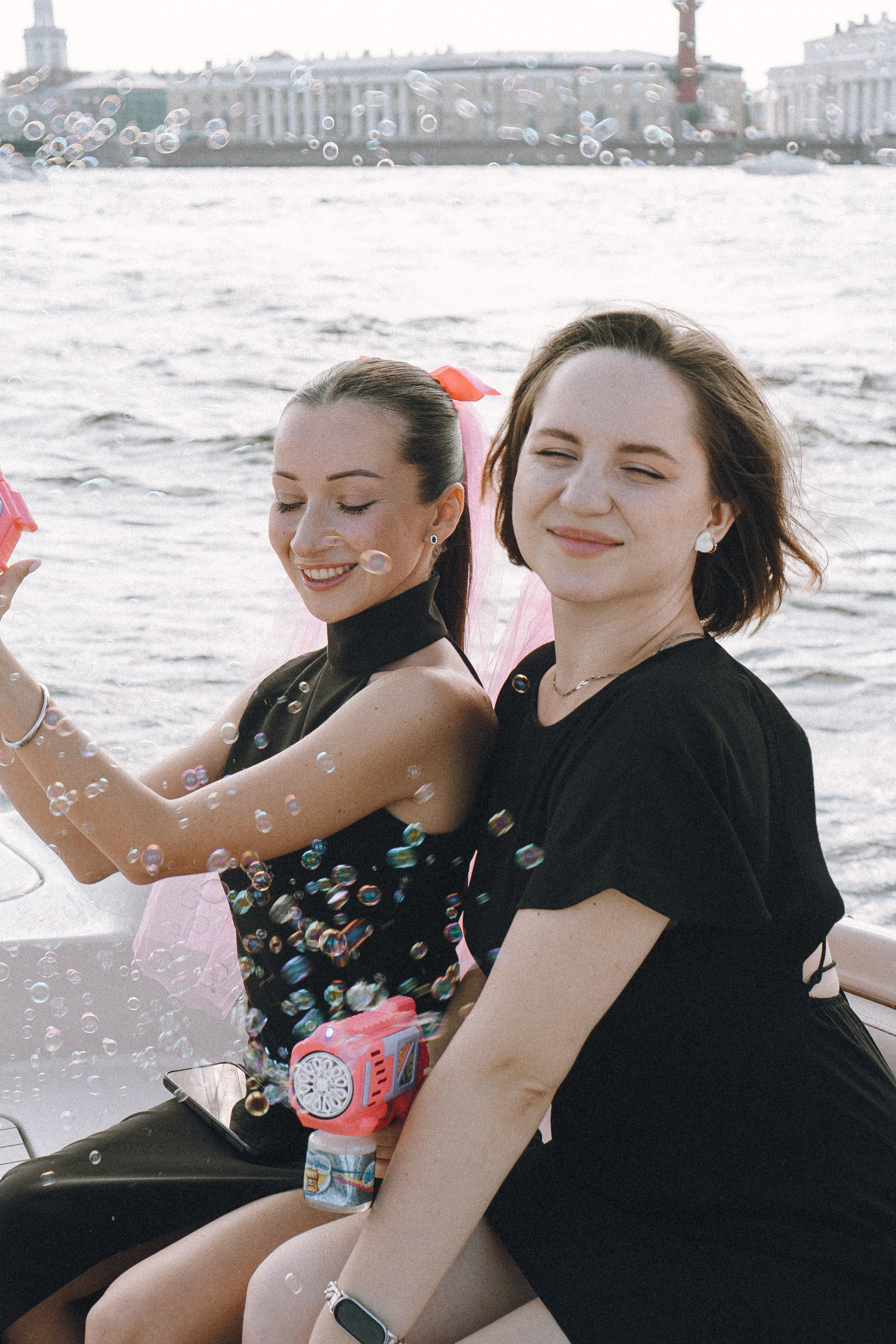 ДЕВИЧНИК НА КАТЕРЕ. Профессиональный фотограф, Санкт-Петербург — Виктория Богомолова