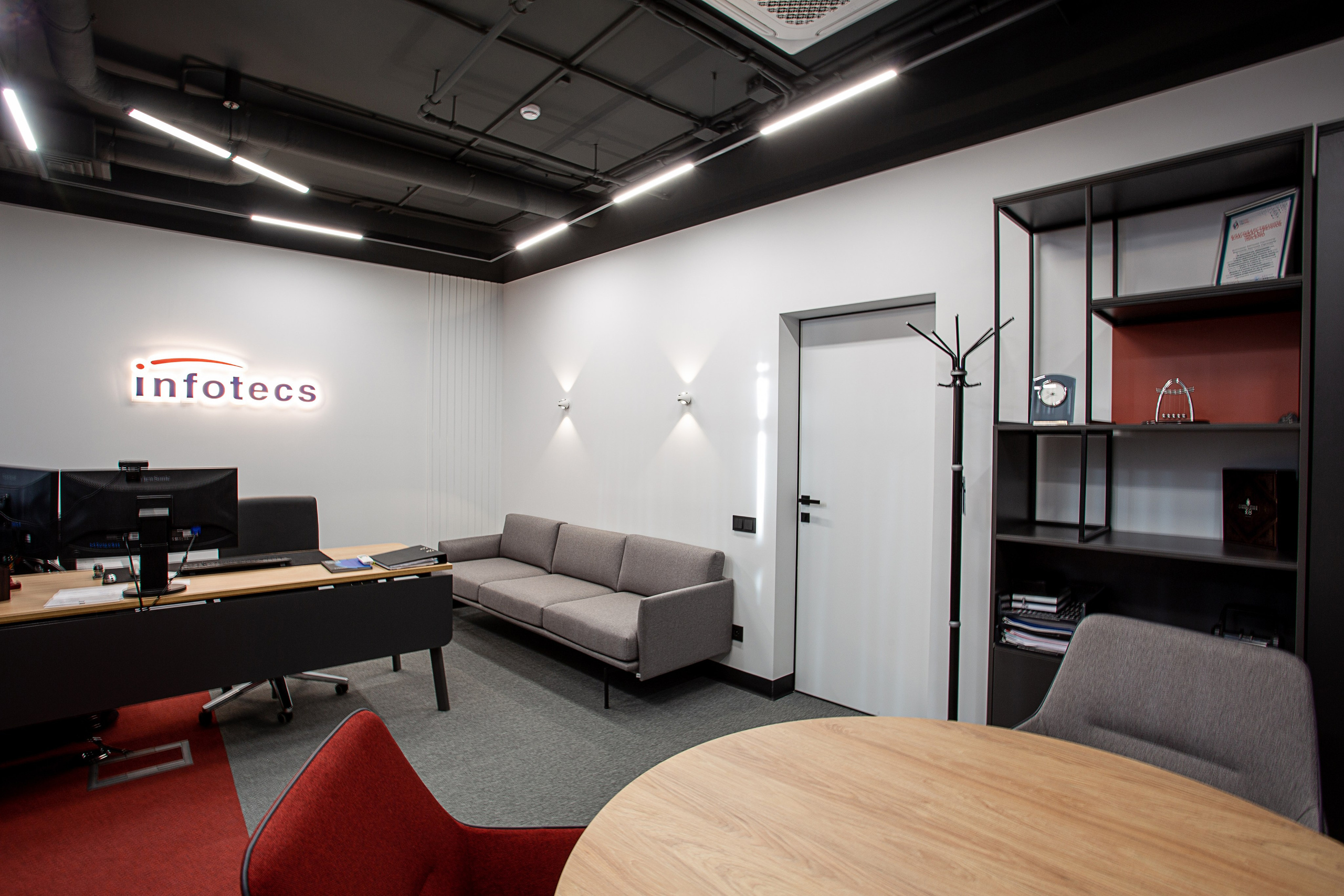 Офисы Инфотех. Контент фотограф, съемка для маркетплейсов, фуд съемка и репортажи в Новосибирске Ралия Галеева