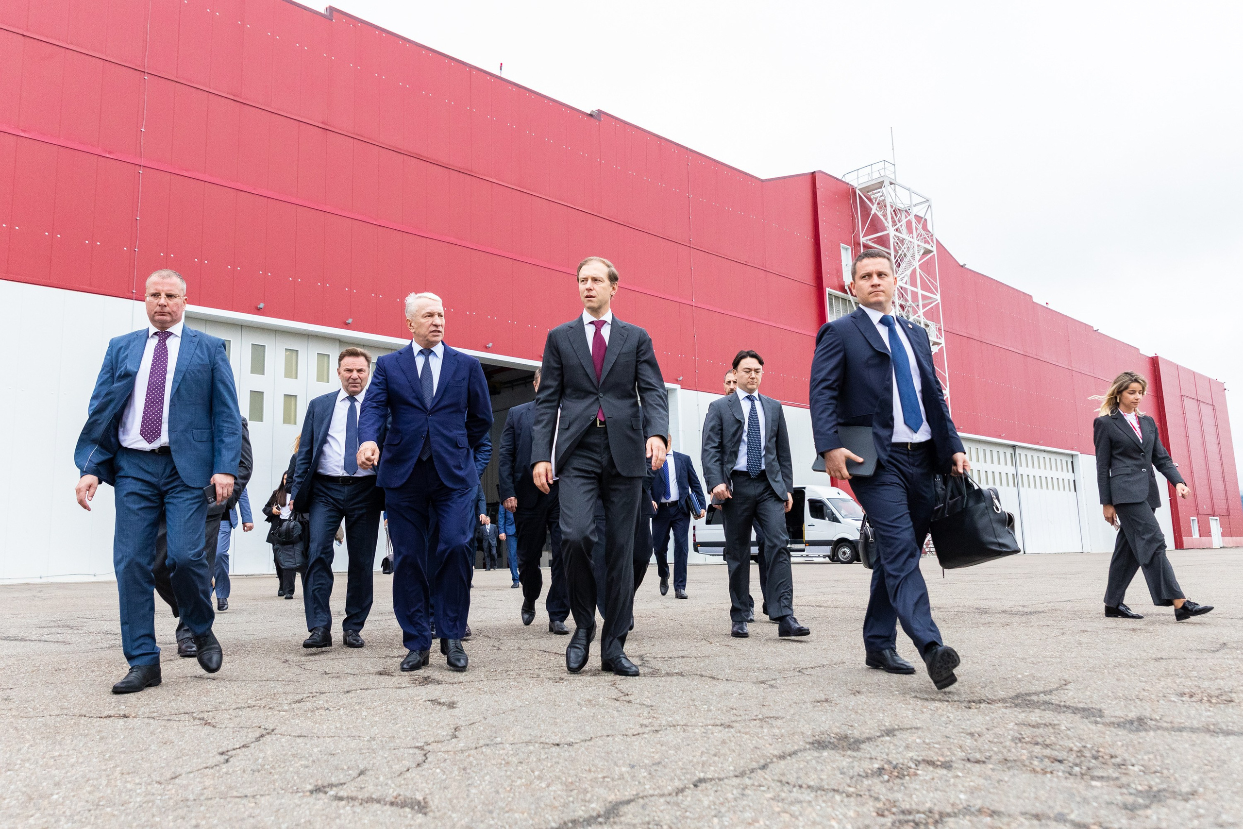 Официальные