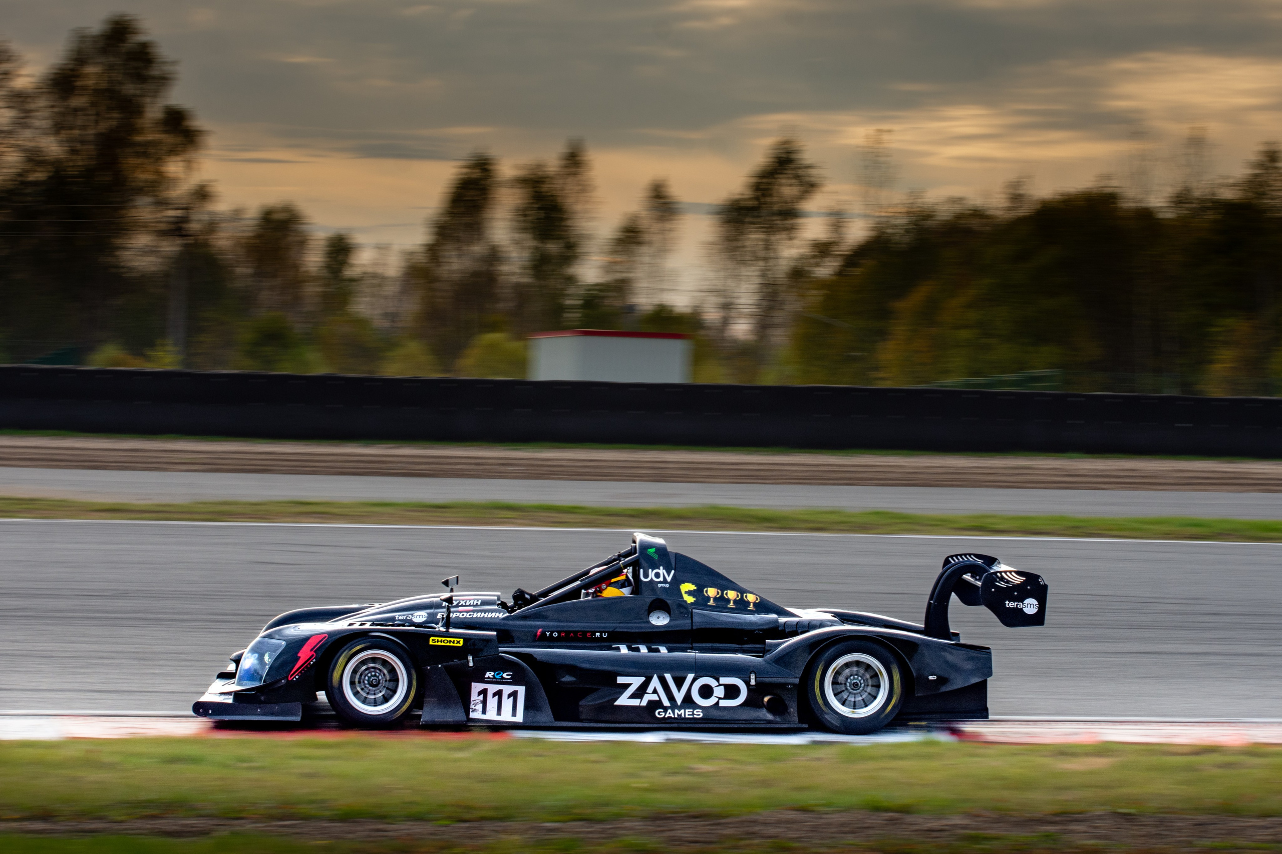 MRW — REC — 04.10.2025. AlexFecto — галереи фотографий