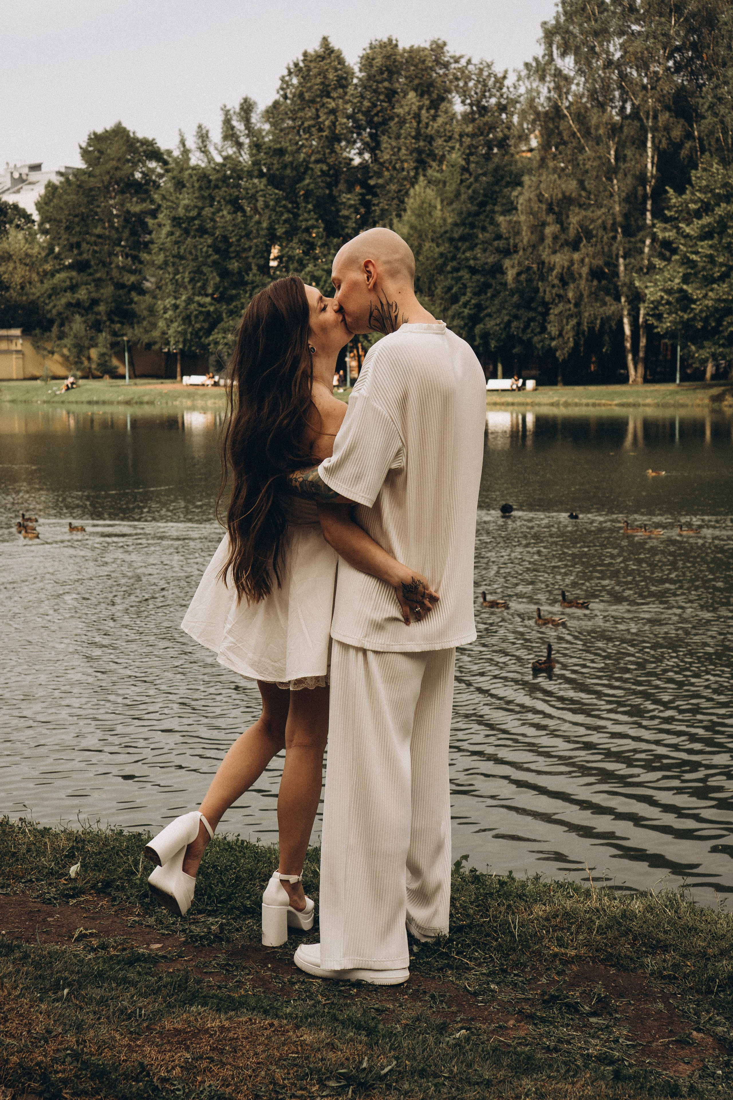 СВАДЕБНАЯ ПРОГУЛКА ПО ТАВРИЧЕСКОМУ САДУ И НЕВСКОЙ РАТУШЕ. Профессиональный фотограф, Санкт-Петербург — Виктория Богомолова