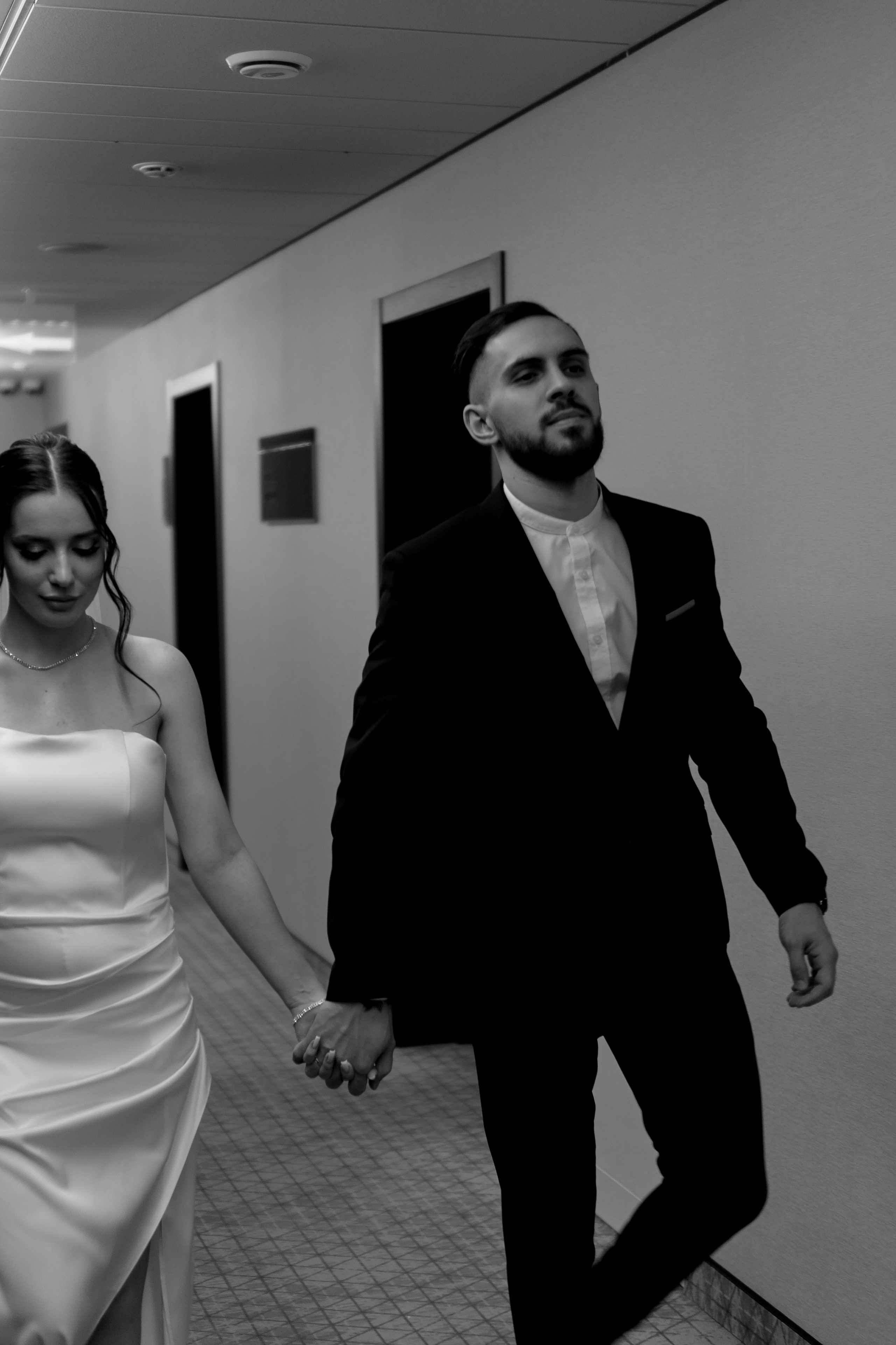 СВАДЕБНАЯ СЬЕМКА СБОРОВ ЖЕНИХА И НЕВЕСТЫ В ОТЕЛЕ И ТАКЖЕ ФОТОСЕССИИЯ В ОТЕЛЕЕ МЕГАПОЛИС БРЯНСК. Профессиональный фотограф, Санкт-Петербург — Виктория Богомолова