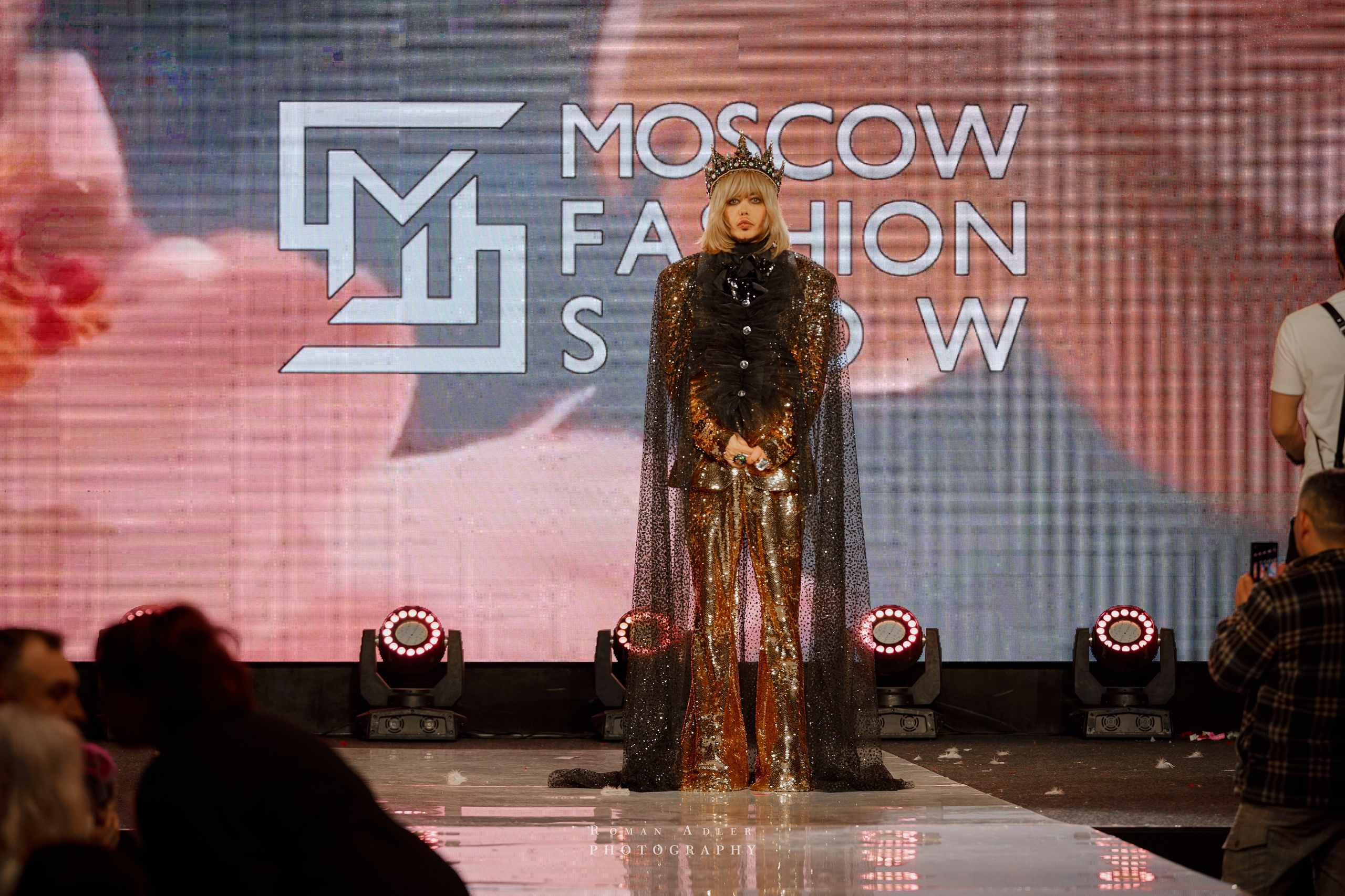 Moscow Fashion Show весна 2025. Фотограф Роман Адлер