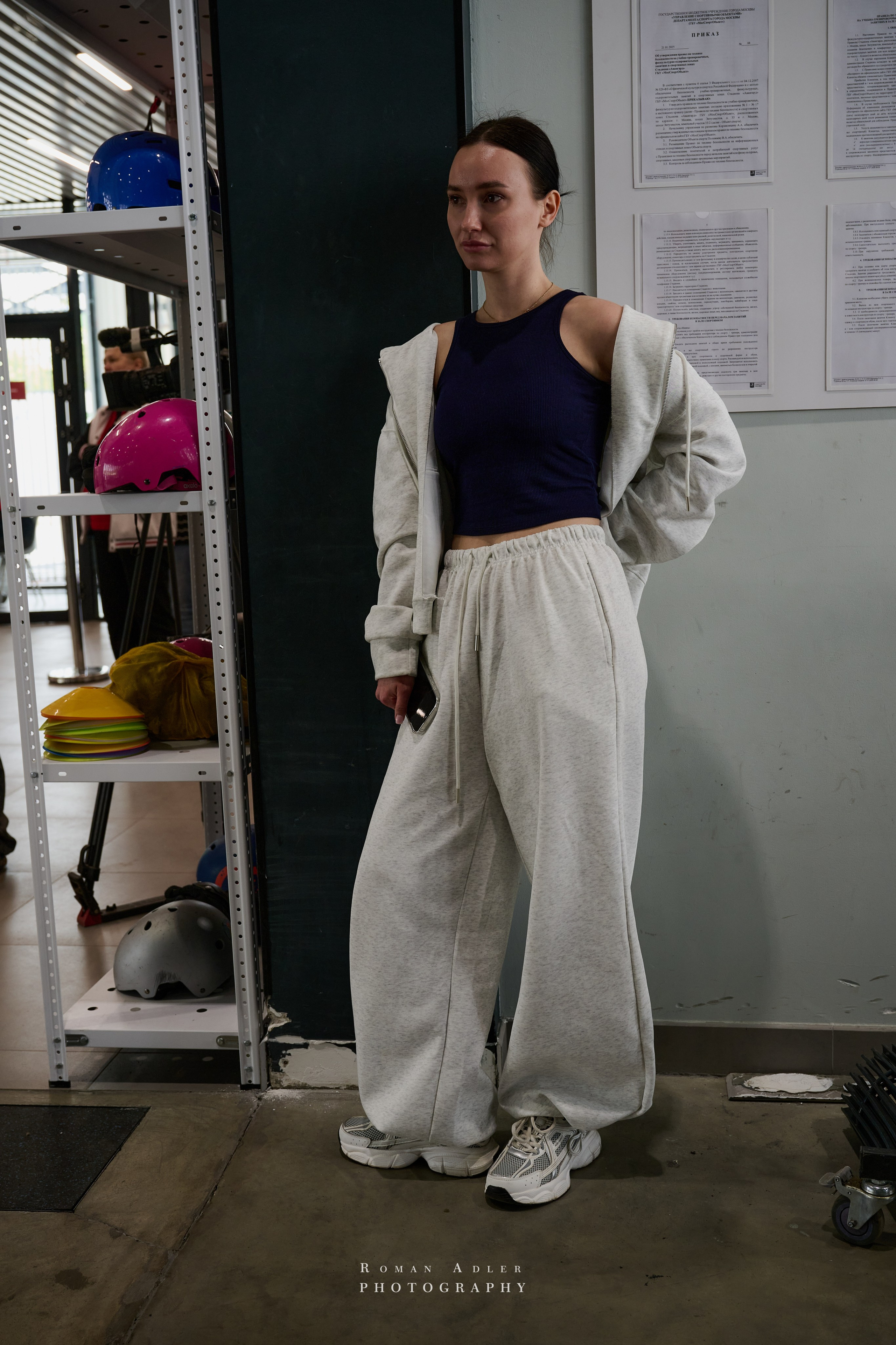 Репортаж со съёмок фильма «Своя в доску». Фотограф Роман Адлер