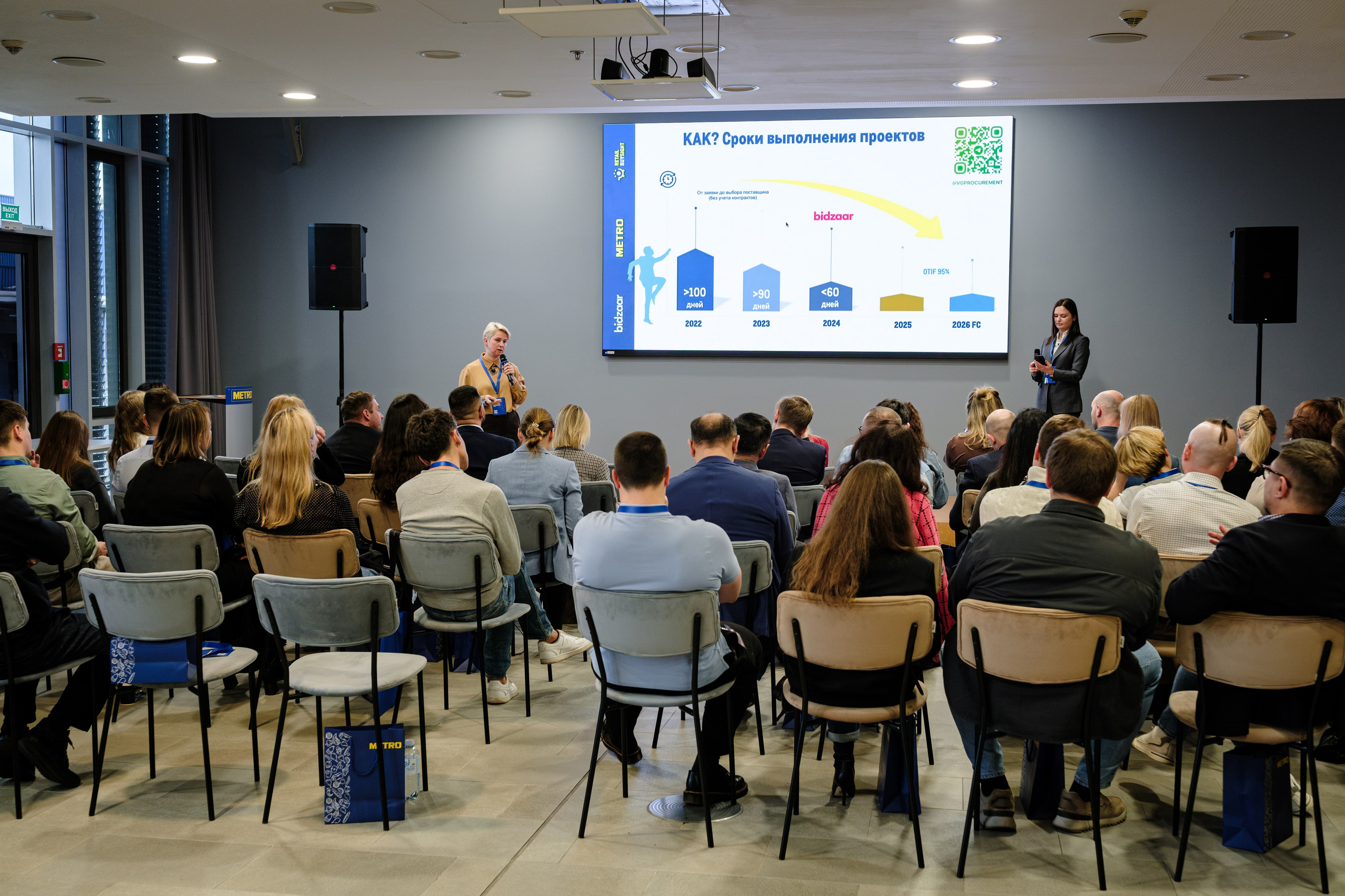 METRO. Репортажный и портретный фотограф в Москве Илья Спиридонов