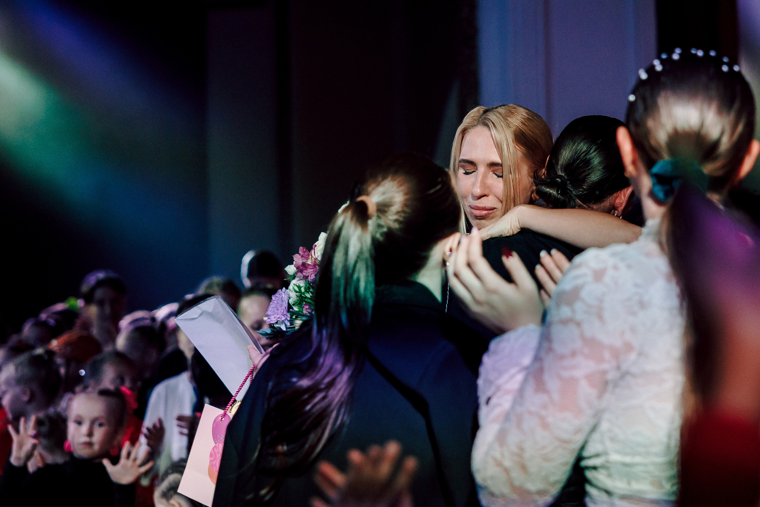 Отчётный концерт танцевальной школы «Red Rabbits» 2025. Лёшка Варзегов — фотограф