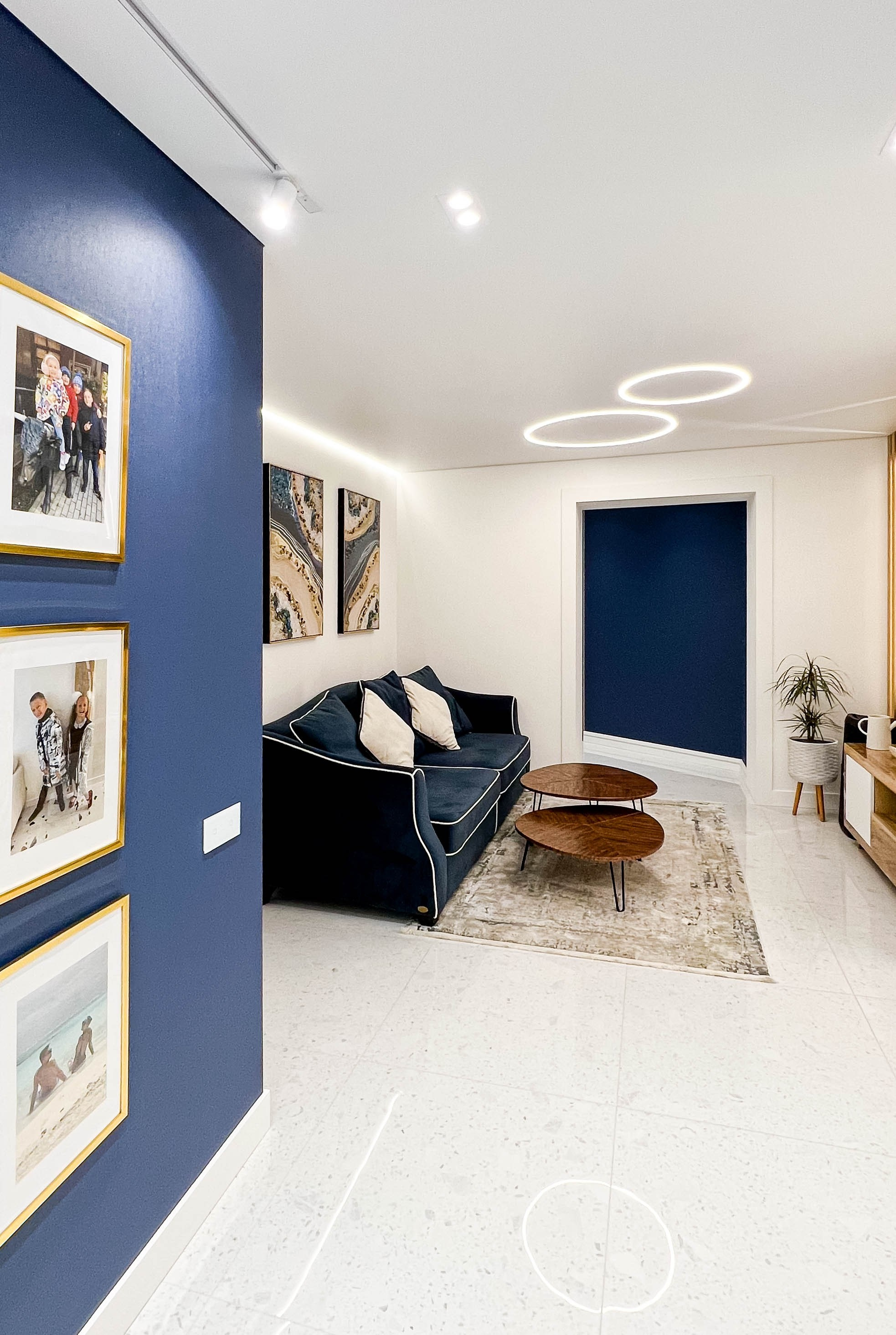 The apartment is in a modern style. Fotograf Dmitrii Donets