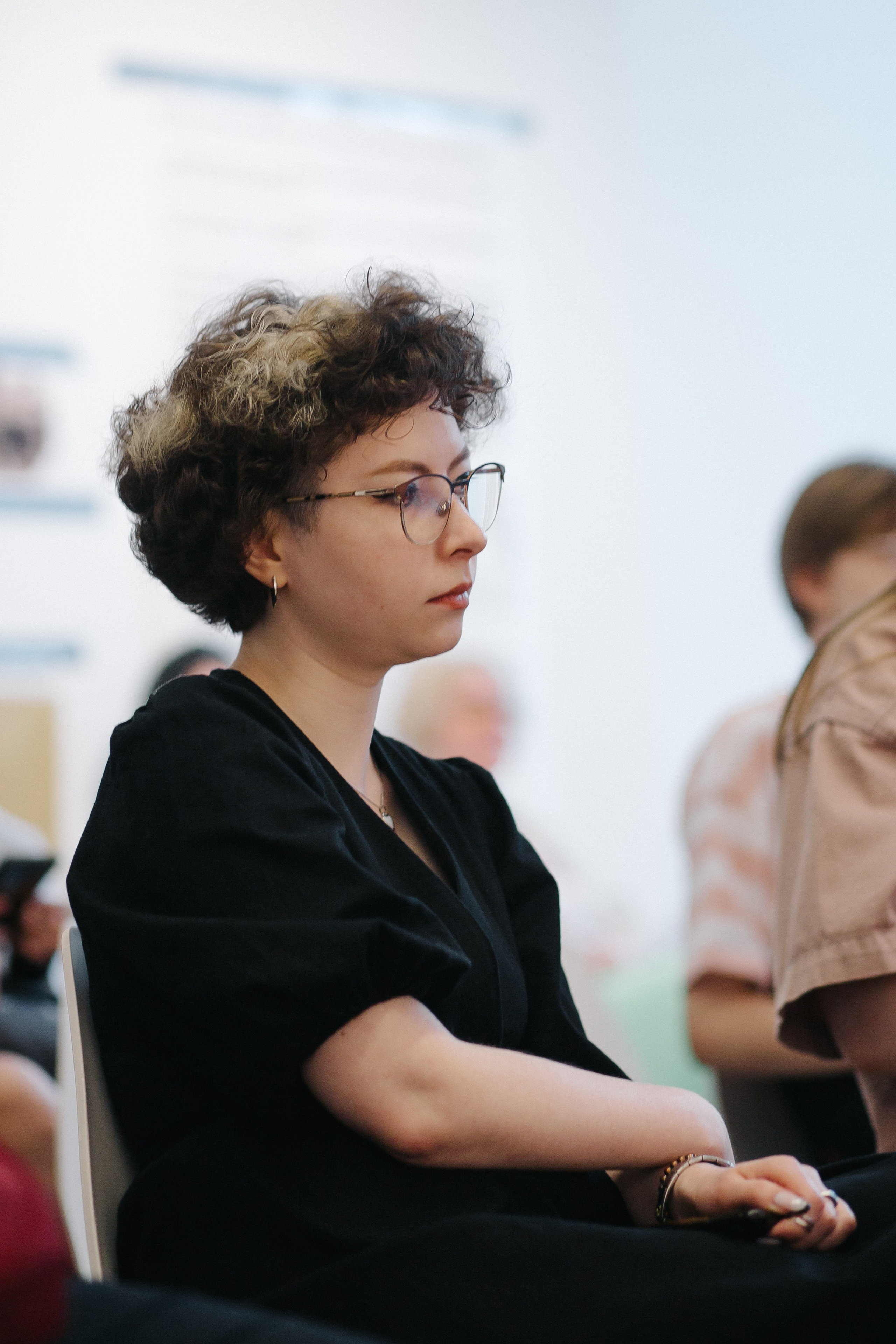 07.06.2024 Презентация книги «Балконы: почему они у нас такие?». Книжный клуб