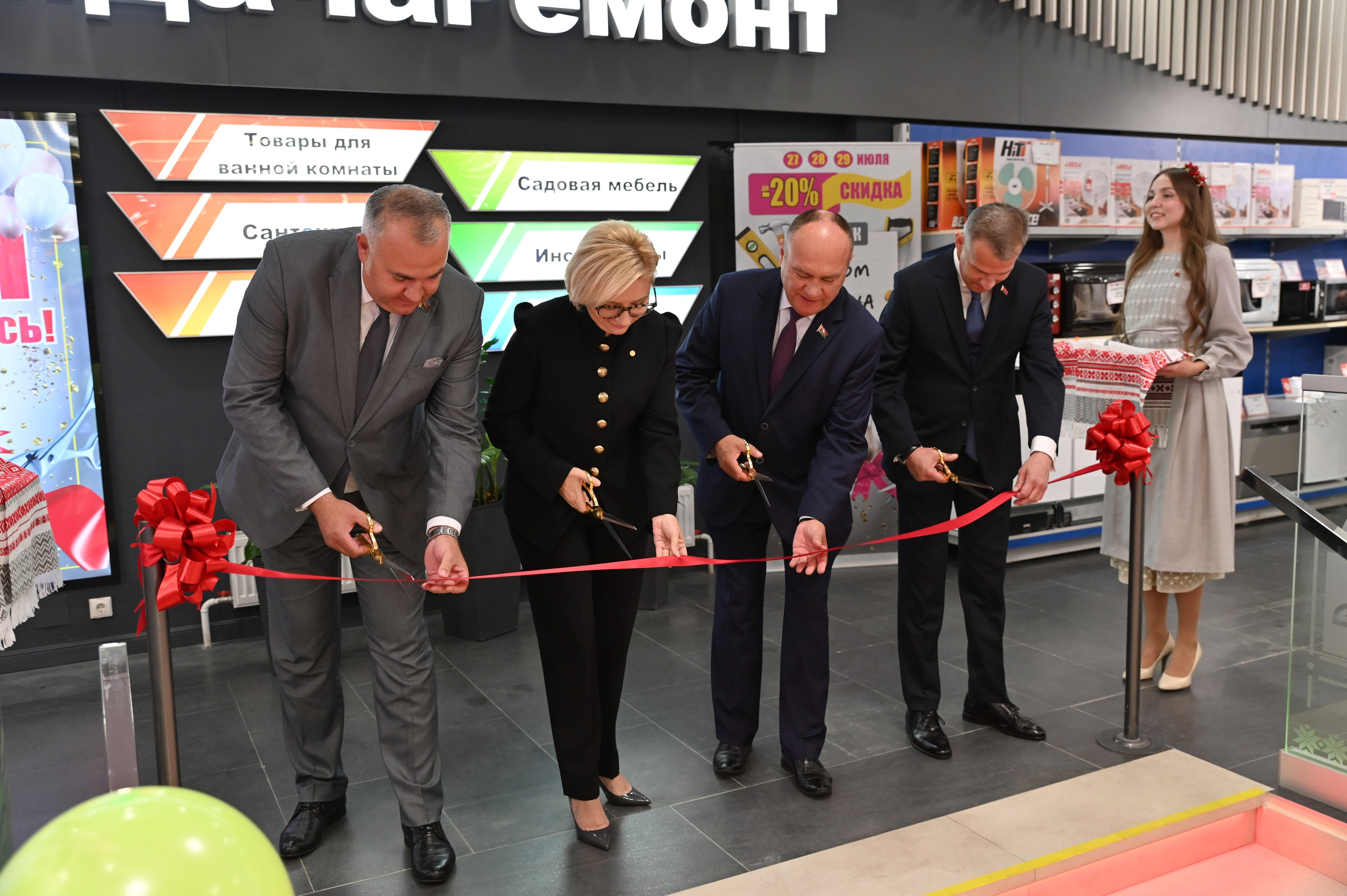 Репортажная съемка с открытия магазина. Фотоуслуги, услуги фотографа, фотографирование важных событий