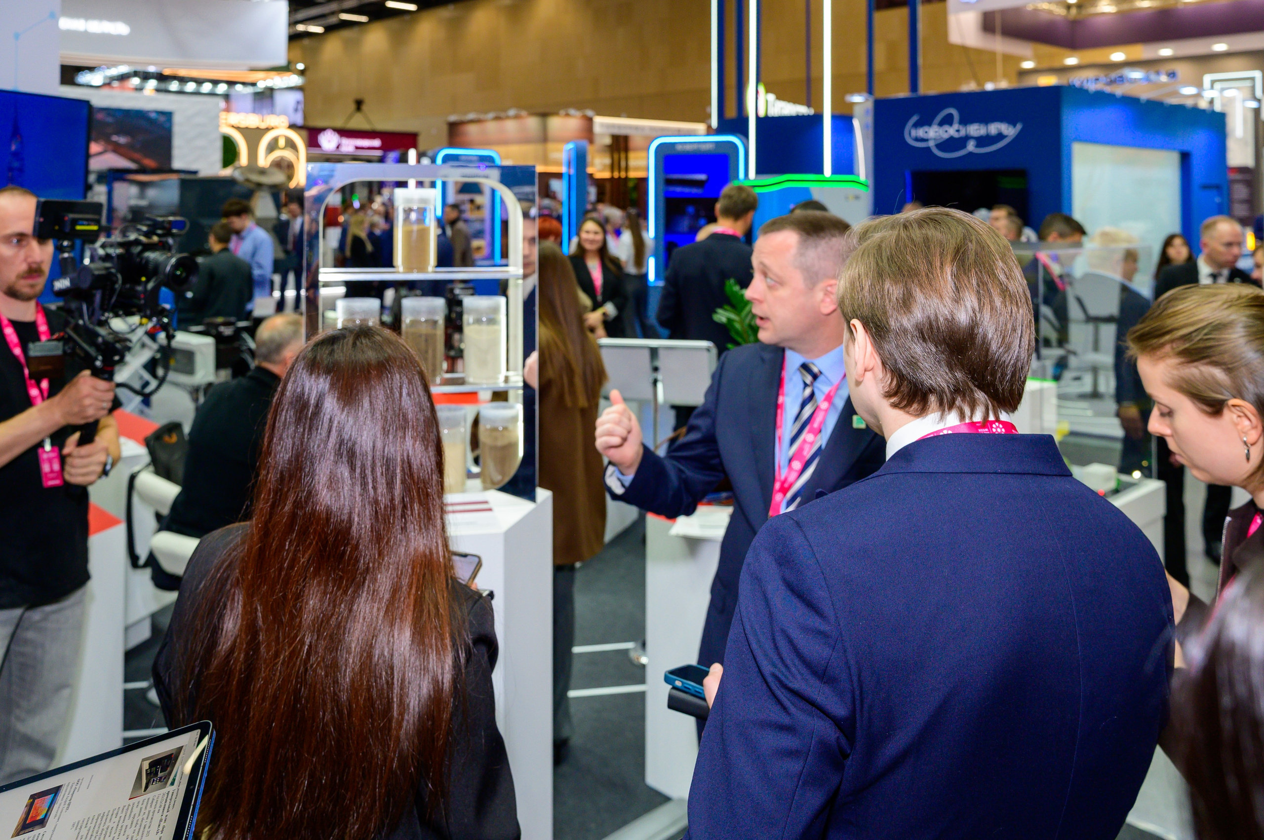 BigindustrialweekBelarus. Фотоуслуги, услуги фотографа, фотографирование важных событий