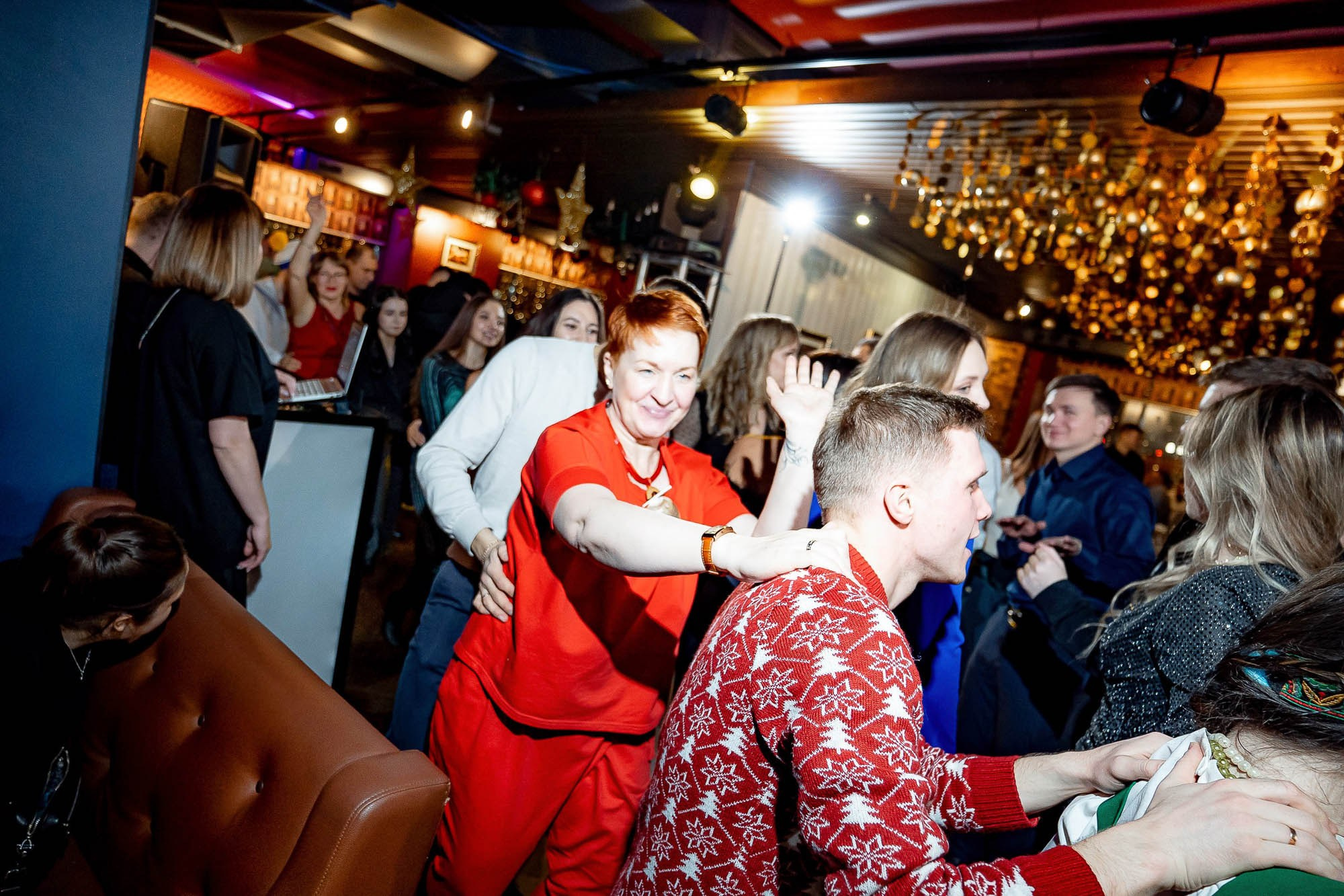 Новый год 2024 в Peoples. Сергей Кошкин. Репортажная и ивент-фотография в Сургуте