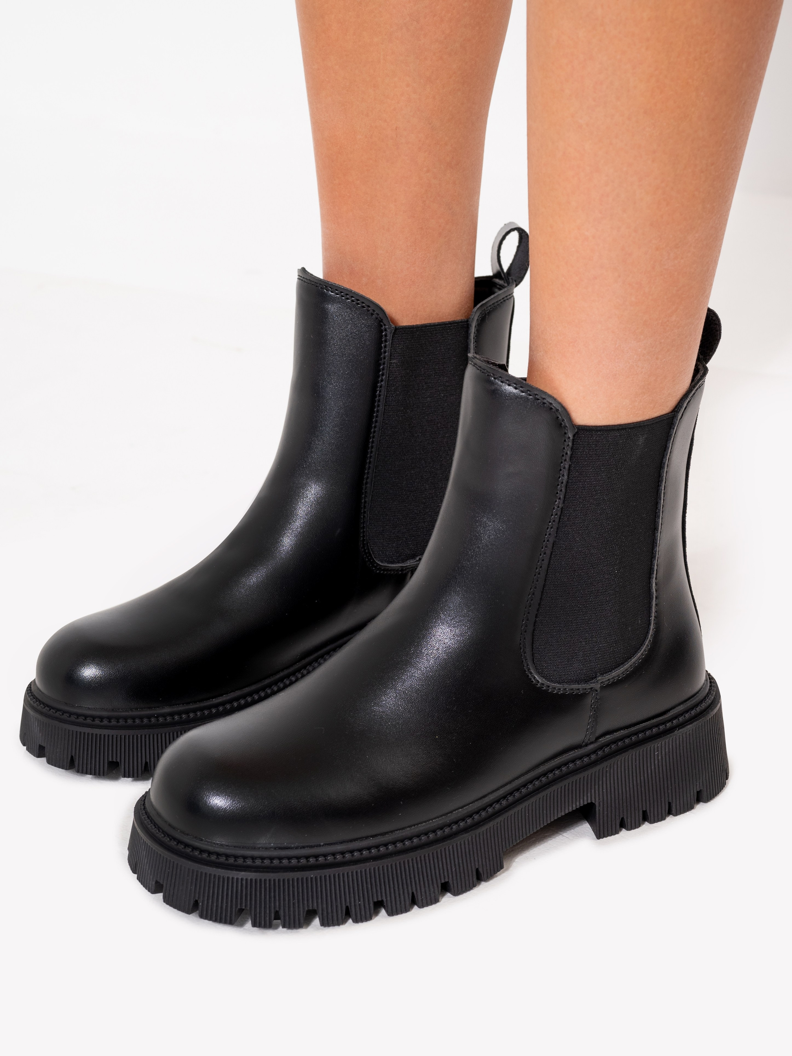 Съемка обуви. Фотограф | Фотосессии для маркетплейсов