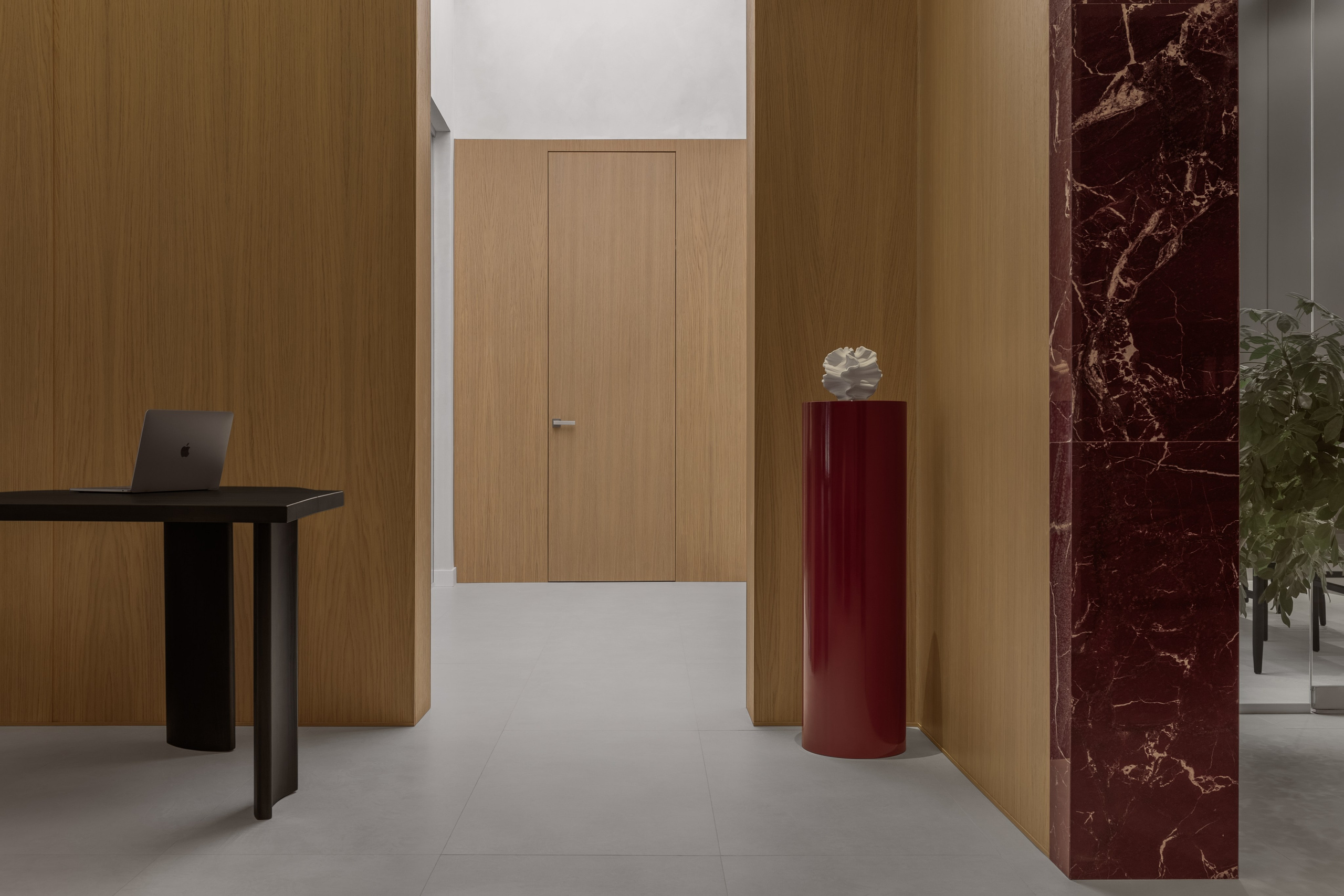 Дарина Иржанова — офис Траст Петролиум. Roman Yakunin — interior photographer in Almaty, Kazakhstan