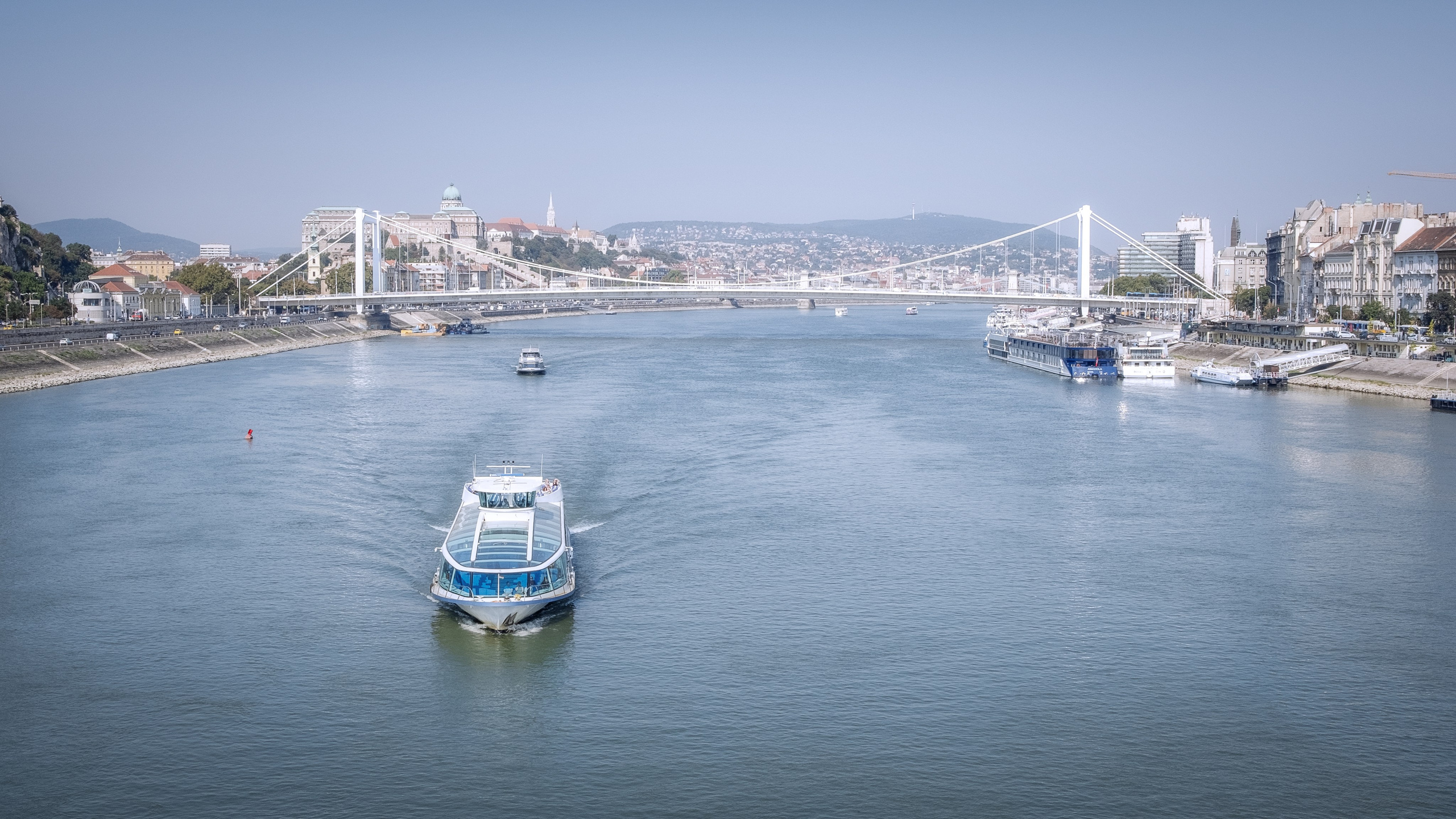 Вид на Дунай в Будапеште