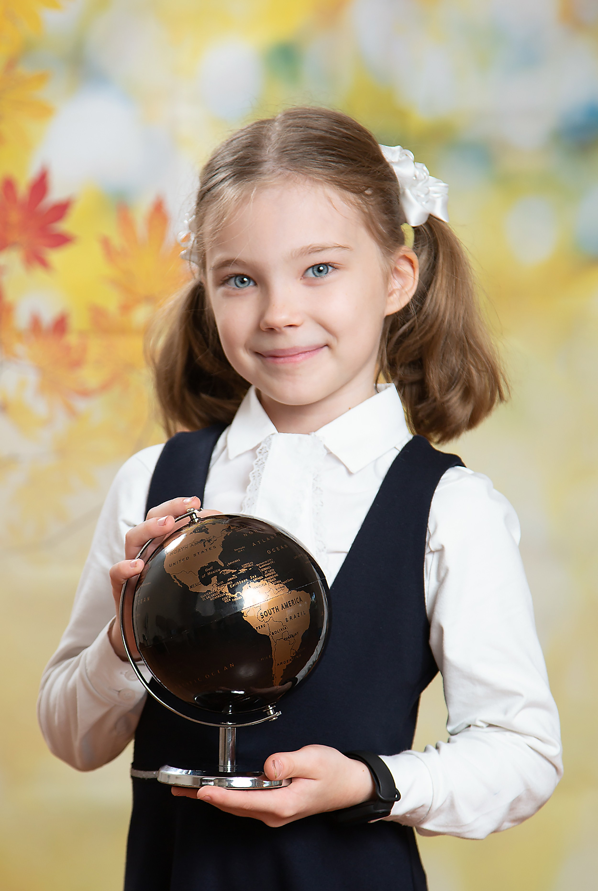 портрет в школе ученицы девочки начальной школы