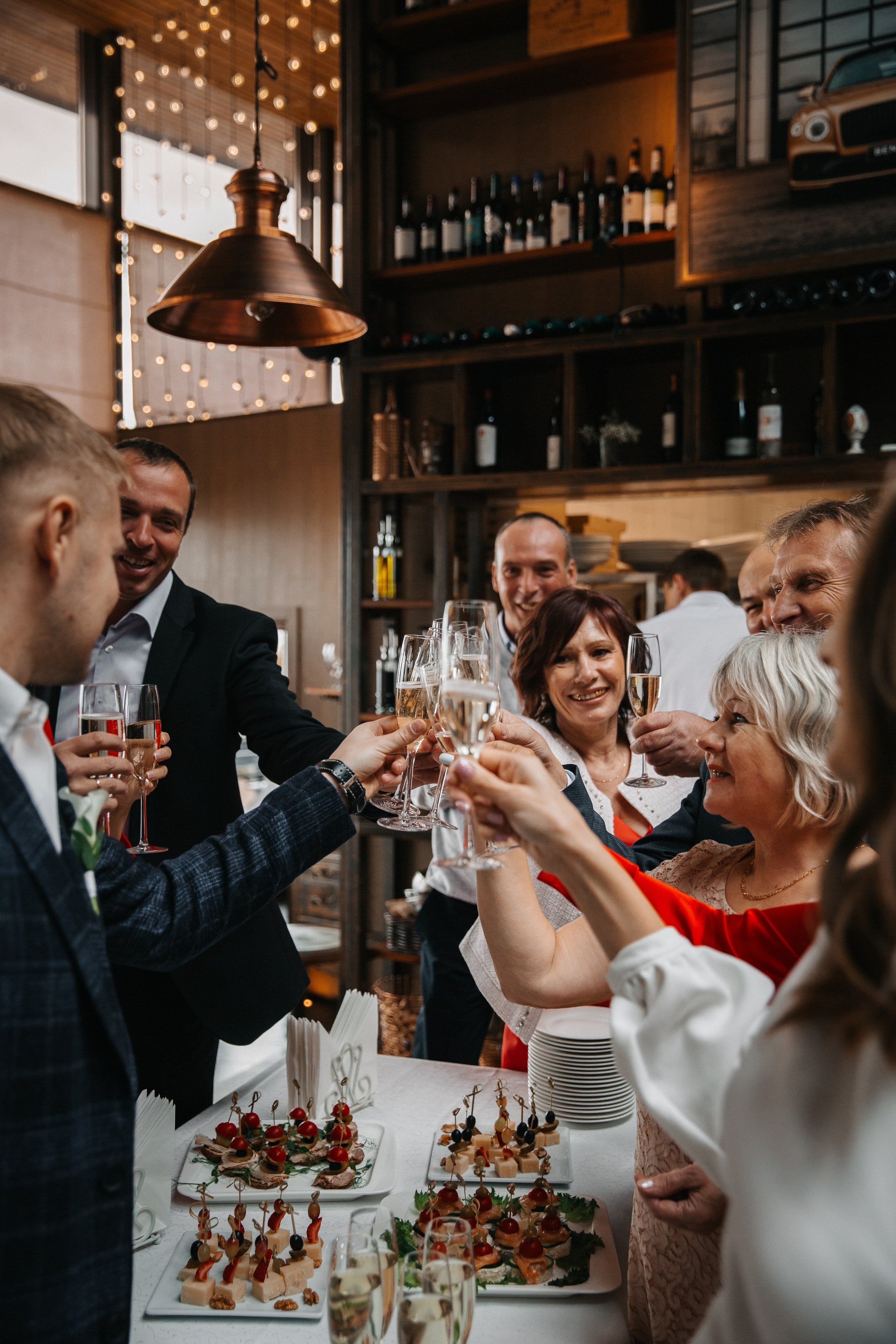 ЗАГС Курортного района (г. Сестрорецк) | сентябрь. Свадебный фотограф в Санкт-Петербурге Полина Корзухина