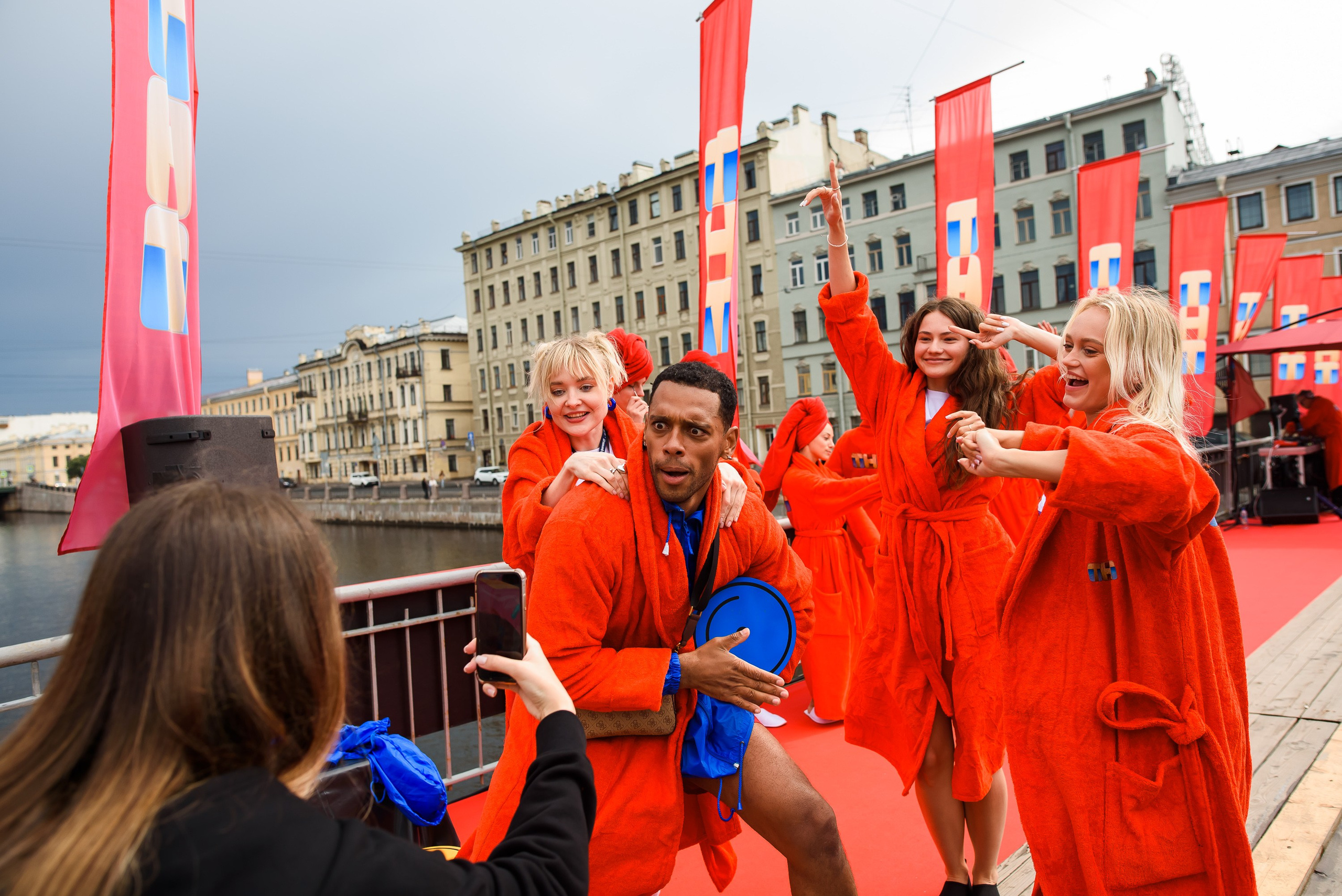 ТНТ Фонтанка SUP. Фотограф в Санкт-Петербурге — Эдуард Фазлетдинов | Репортаж, свадьбы, студия