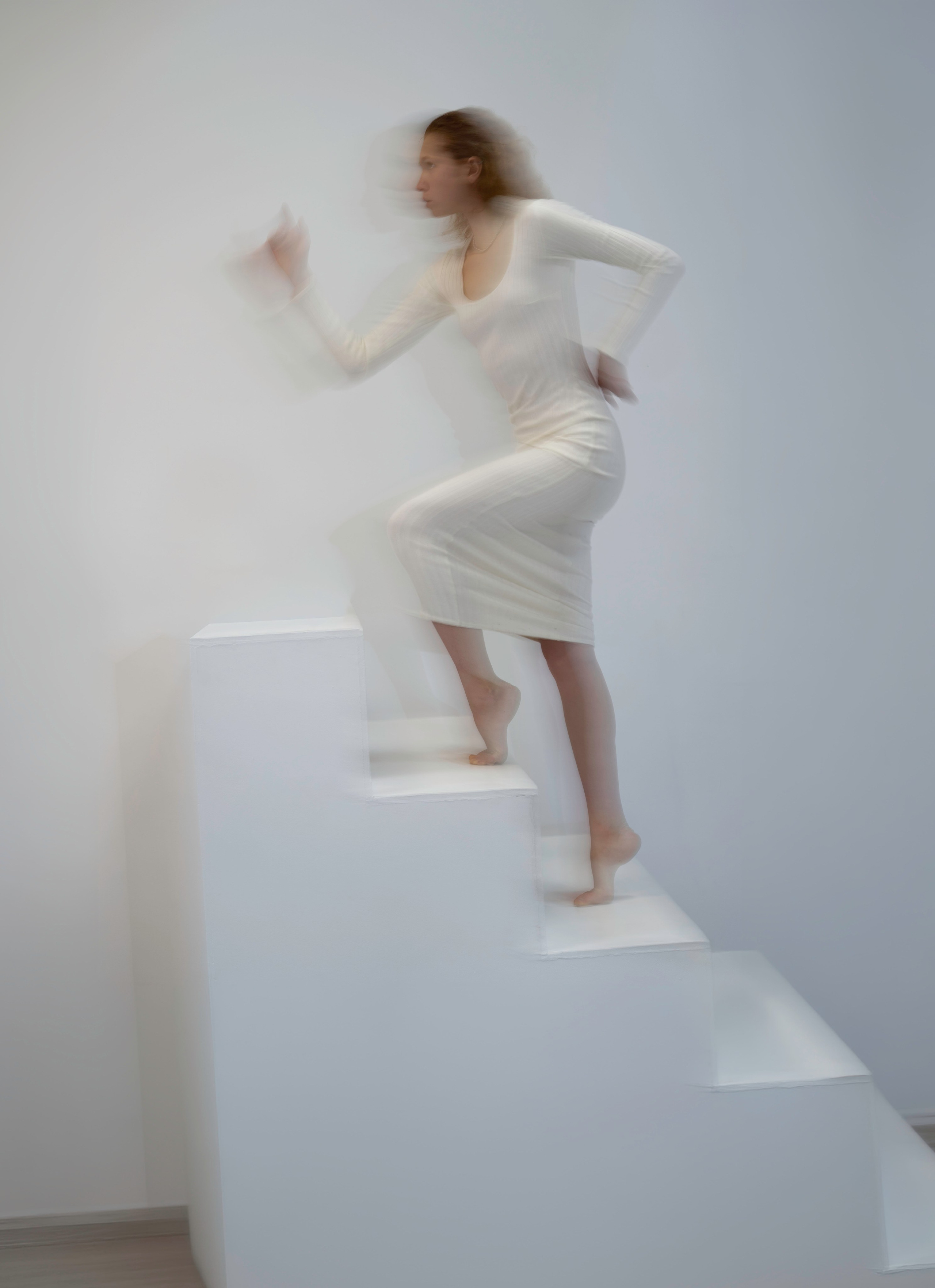 BLUR white. Фотограф Serg Nekraov. Фотосъемка Москва и МО